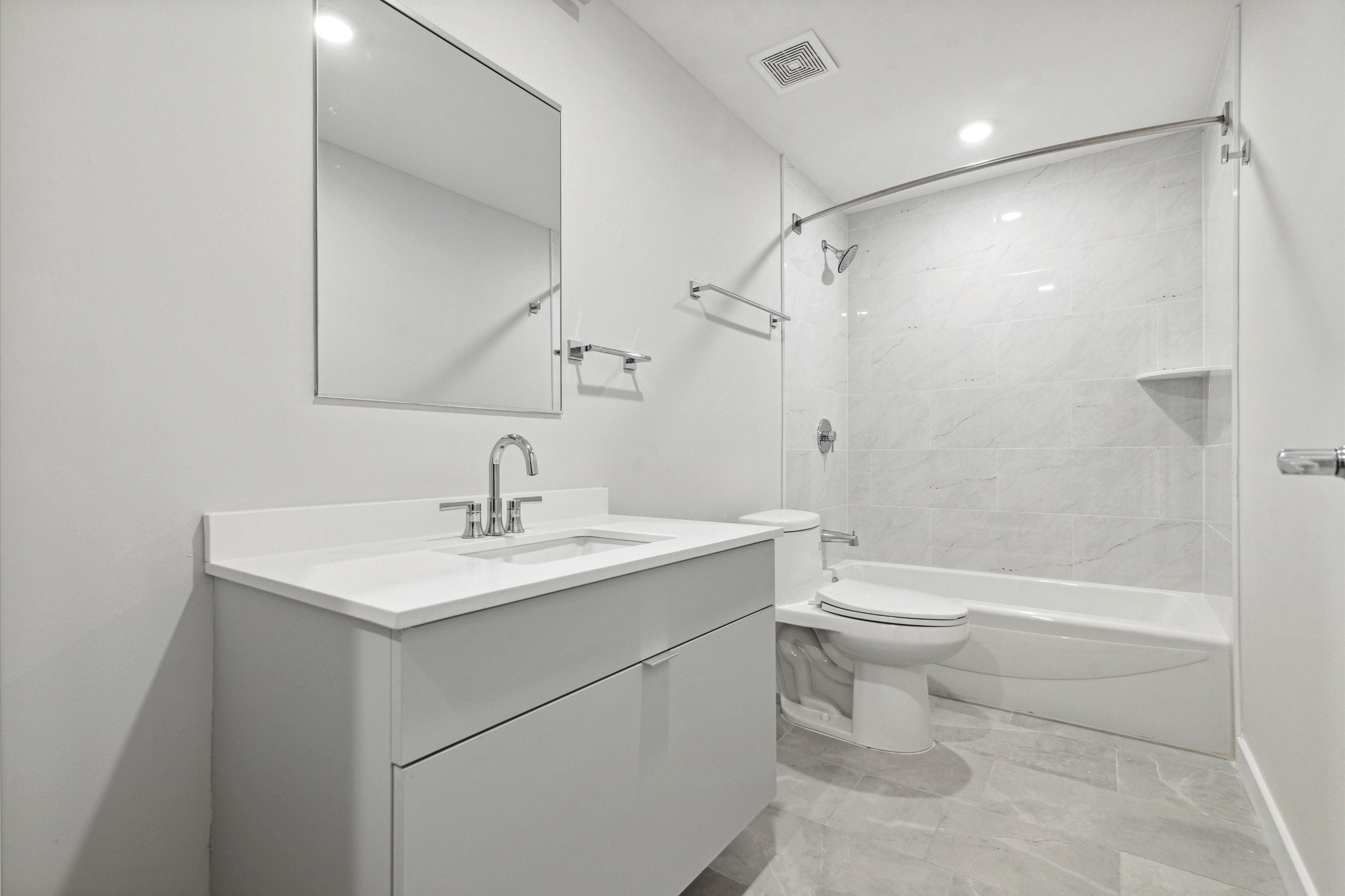 3449 SCOTTS LANE Unit B309