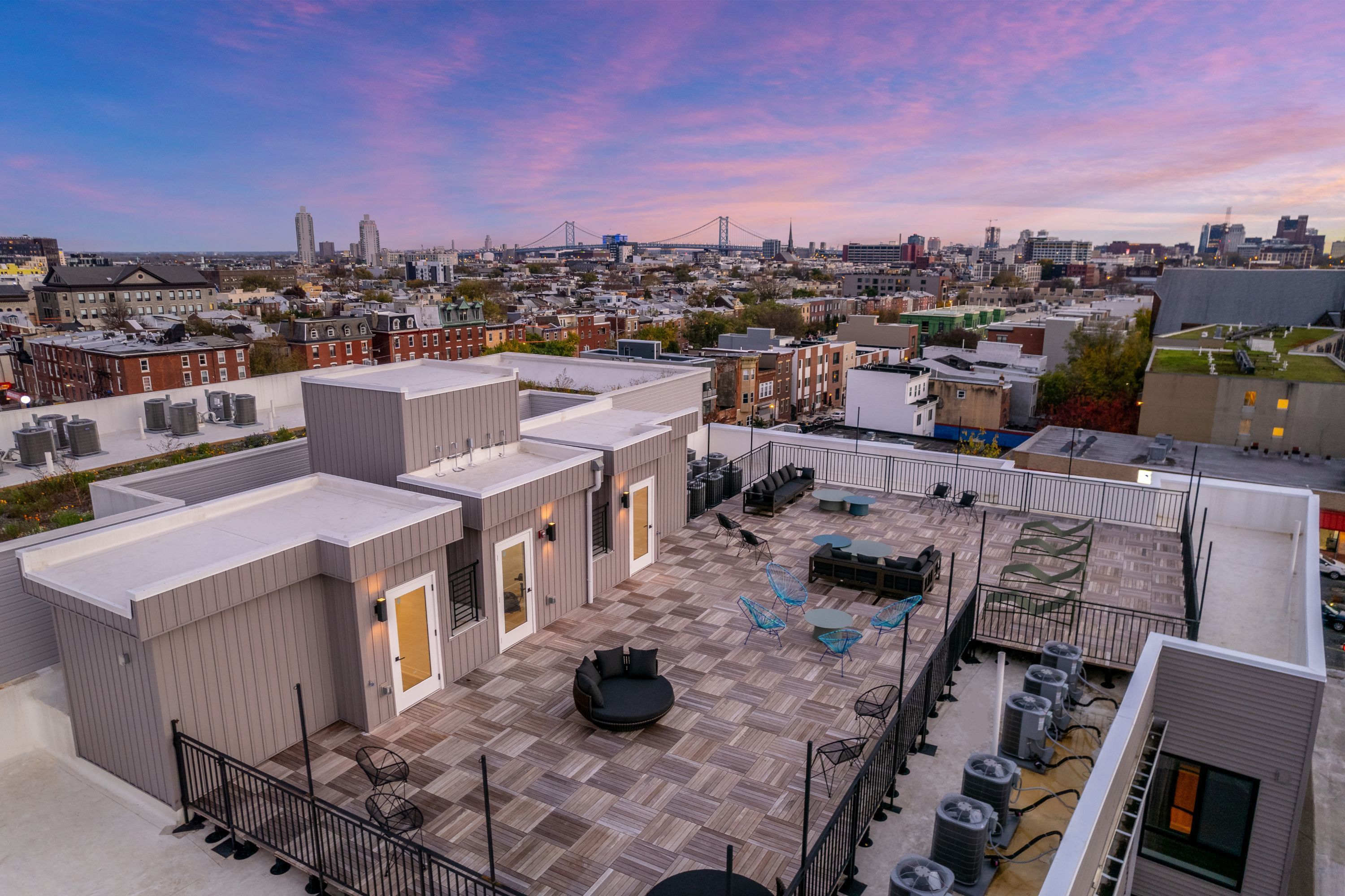 629 W GIRARD AVE Unit 307