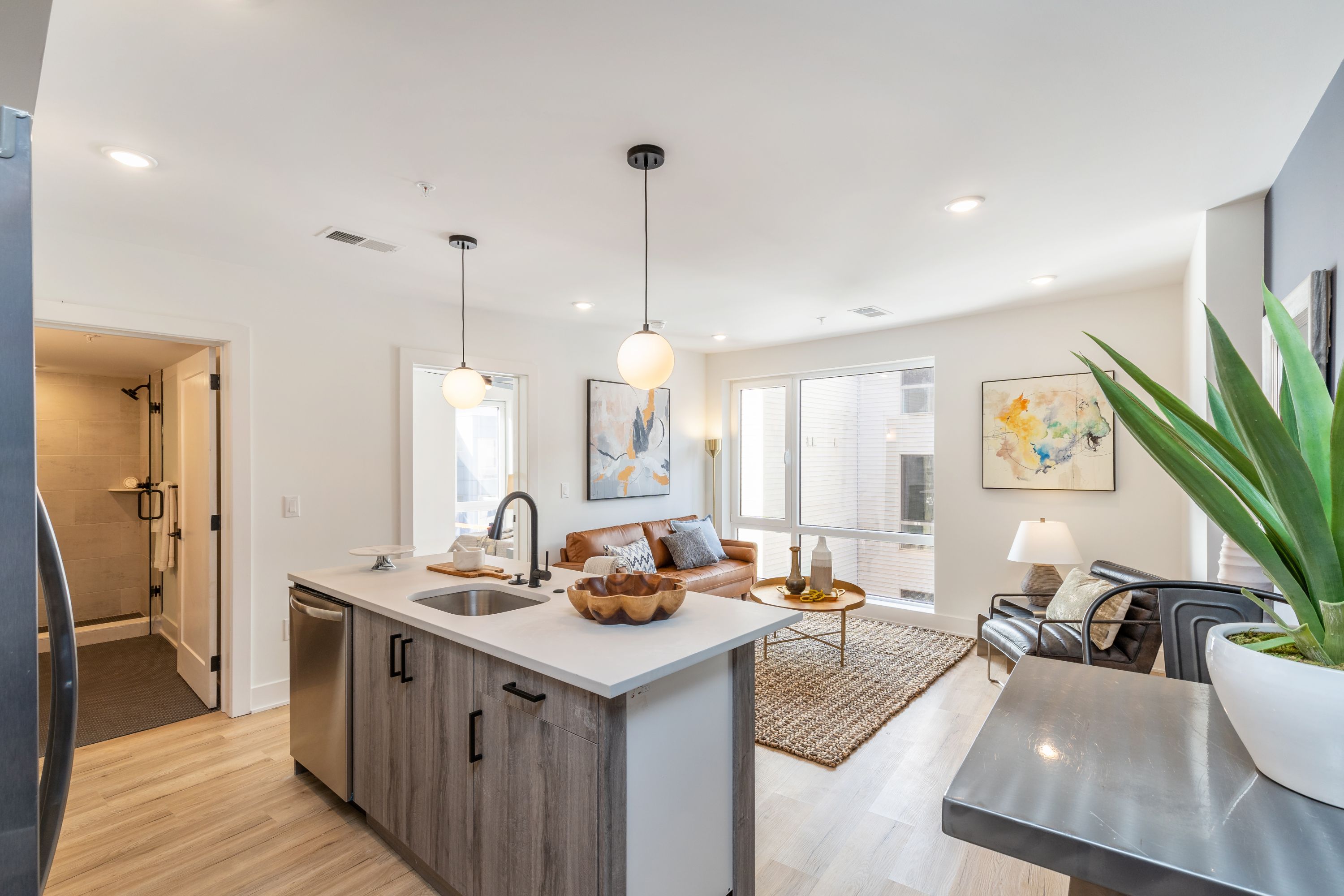 629 W GIRARD AVE Unit 506