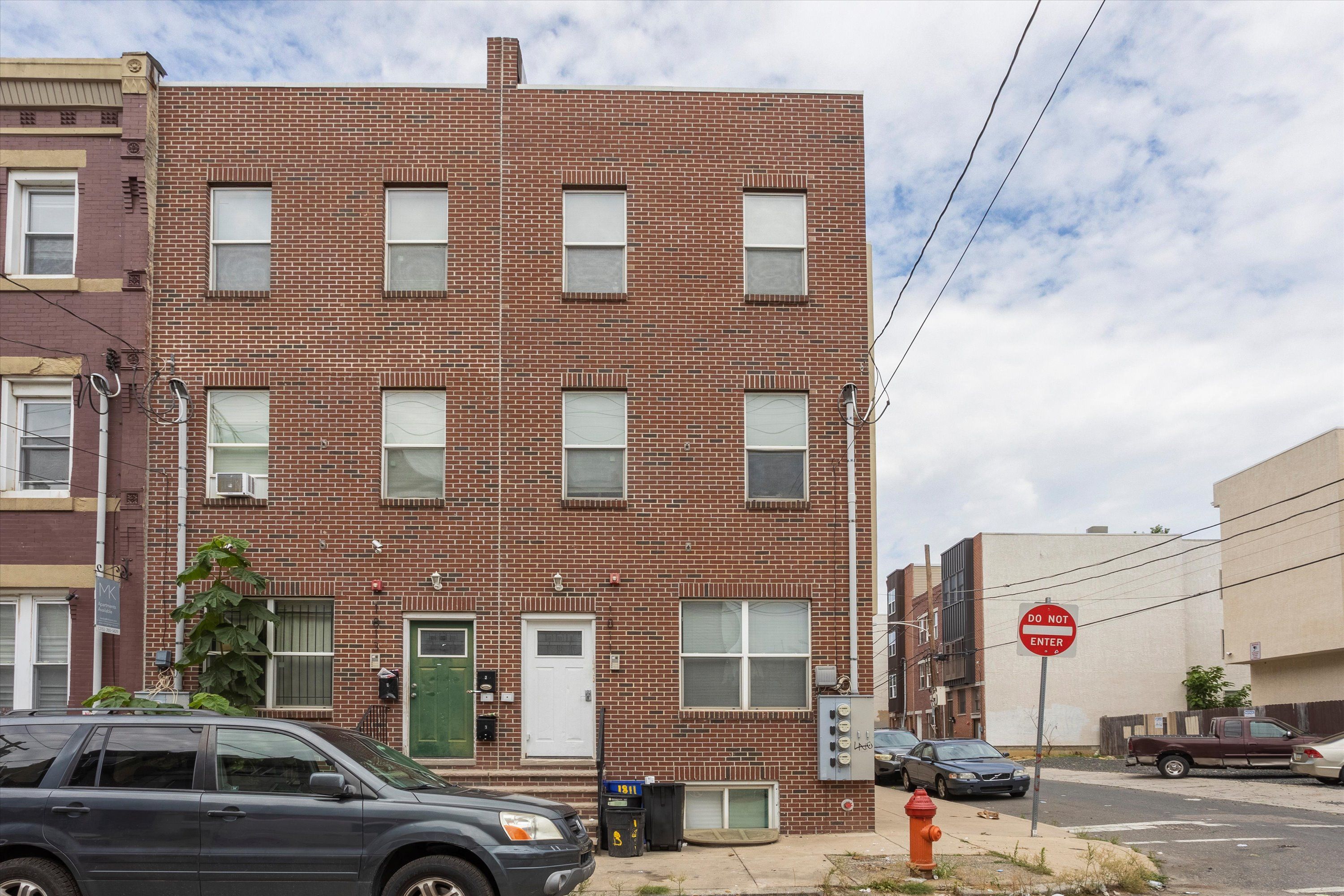 1811 W BERKS ST Unit C