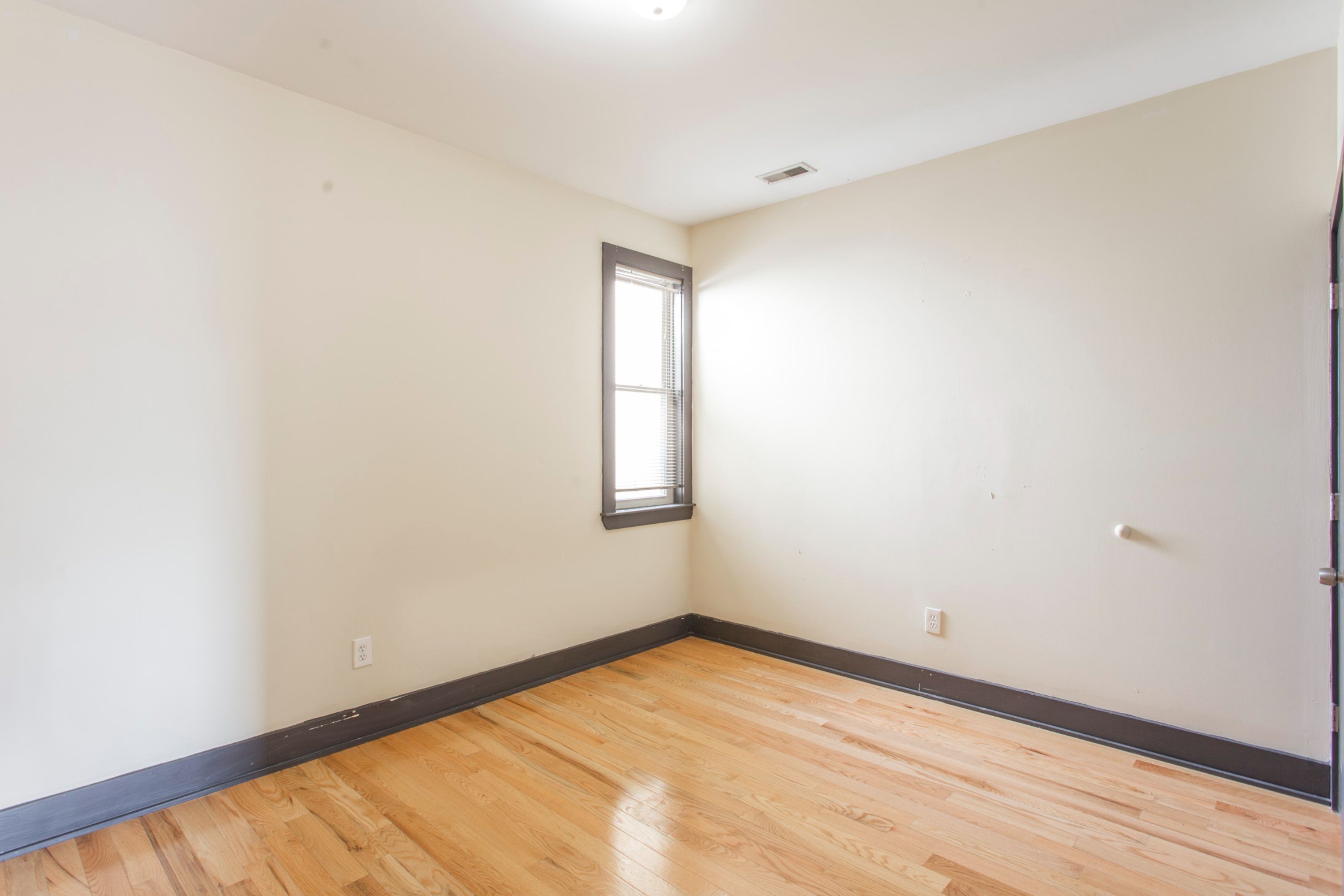 1707 ARLINGTON ST Unit B