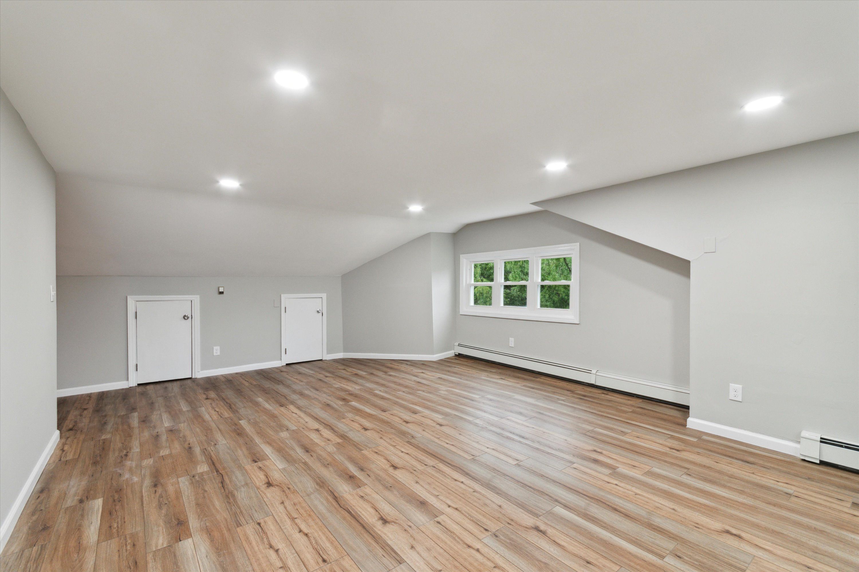291-293 Nassau St Unit 5