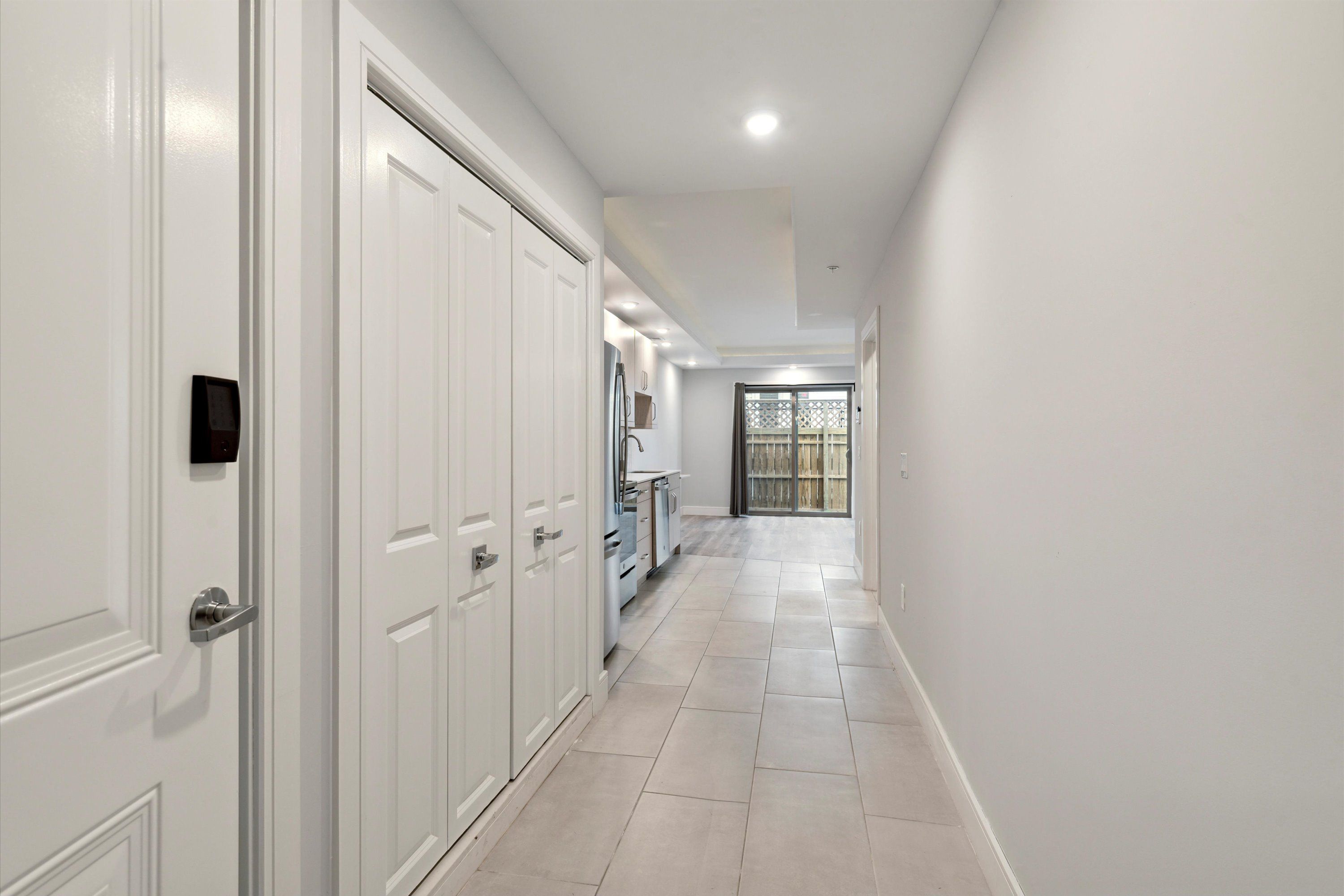 1222 N Marshall ST Unit 102