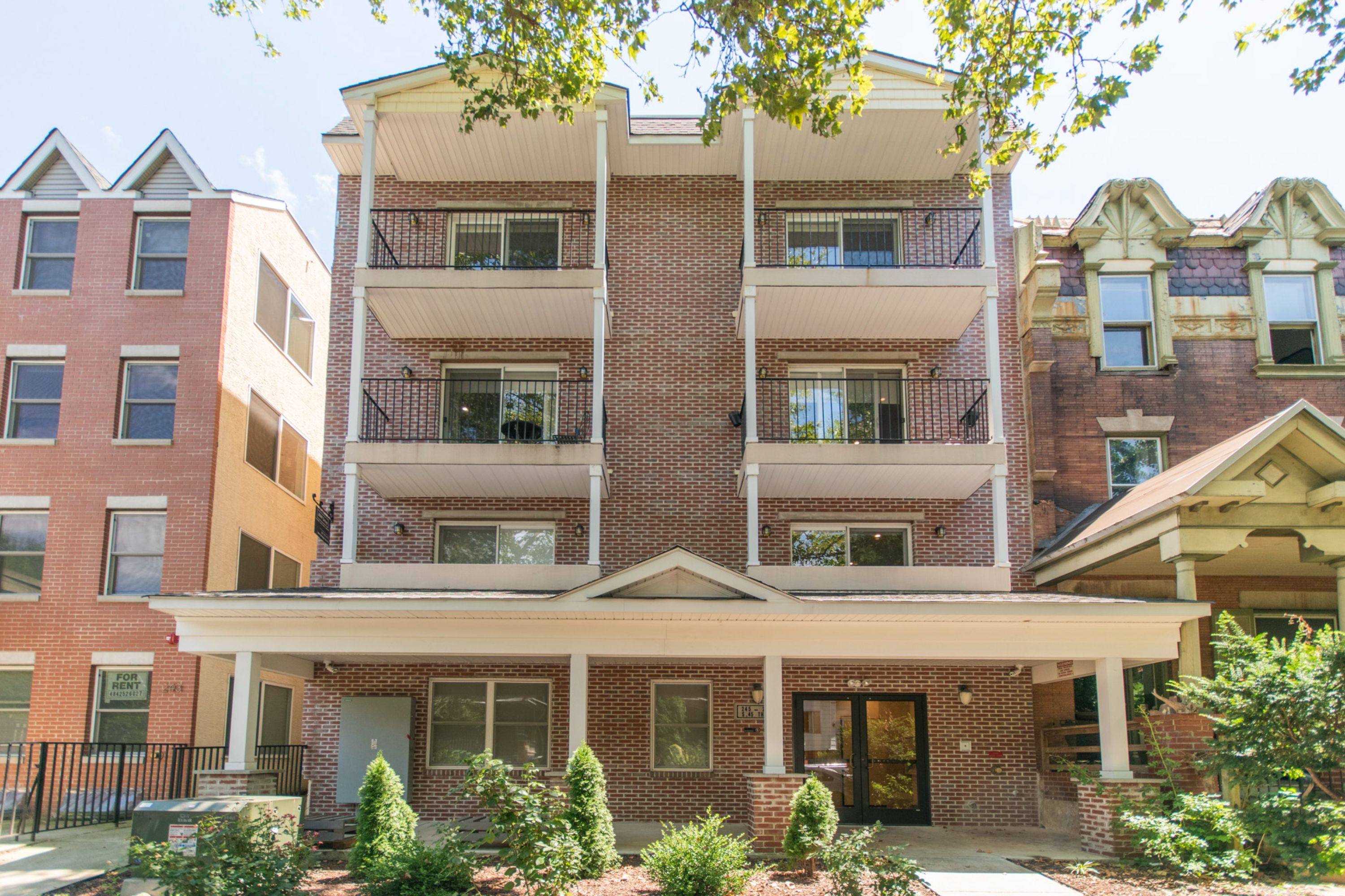 245-47 S 45TH ST Unit 2D