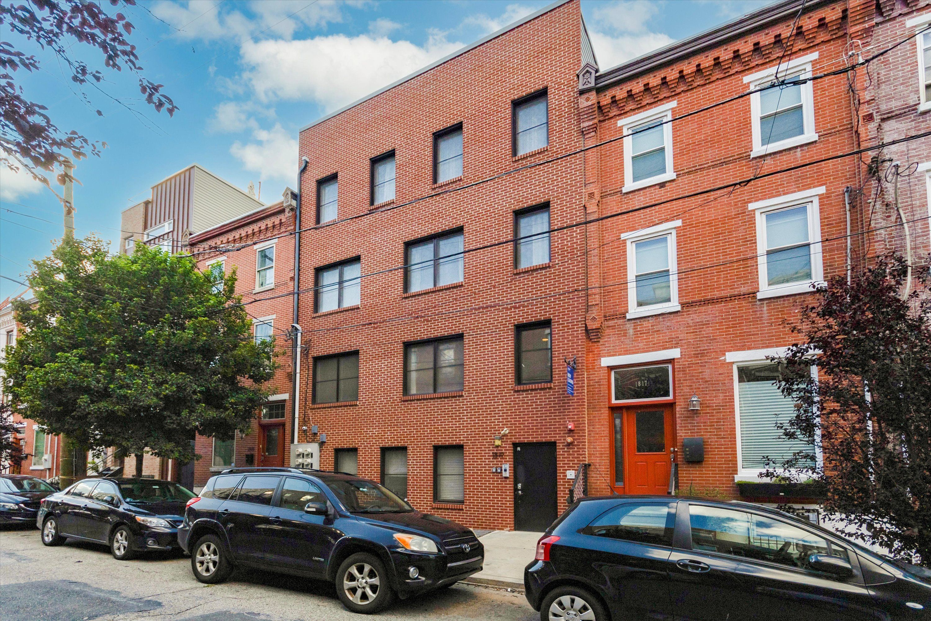 1819 GINNODO ST Unit B