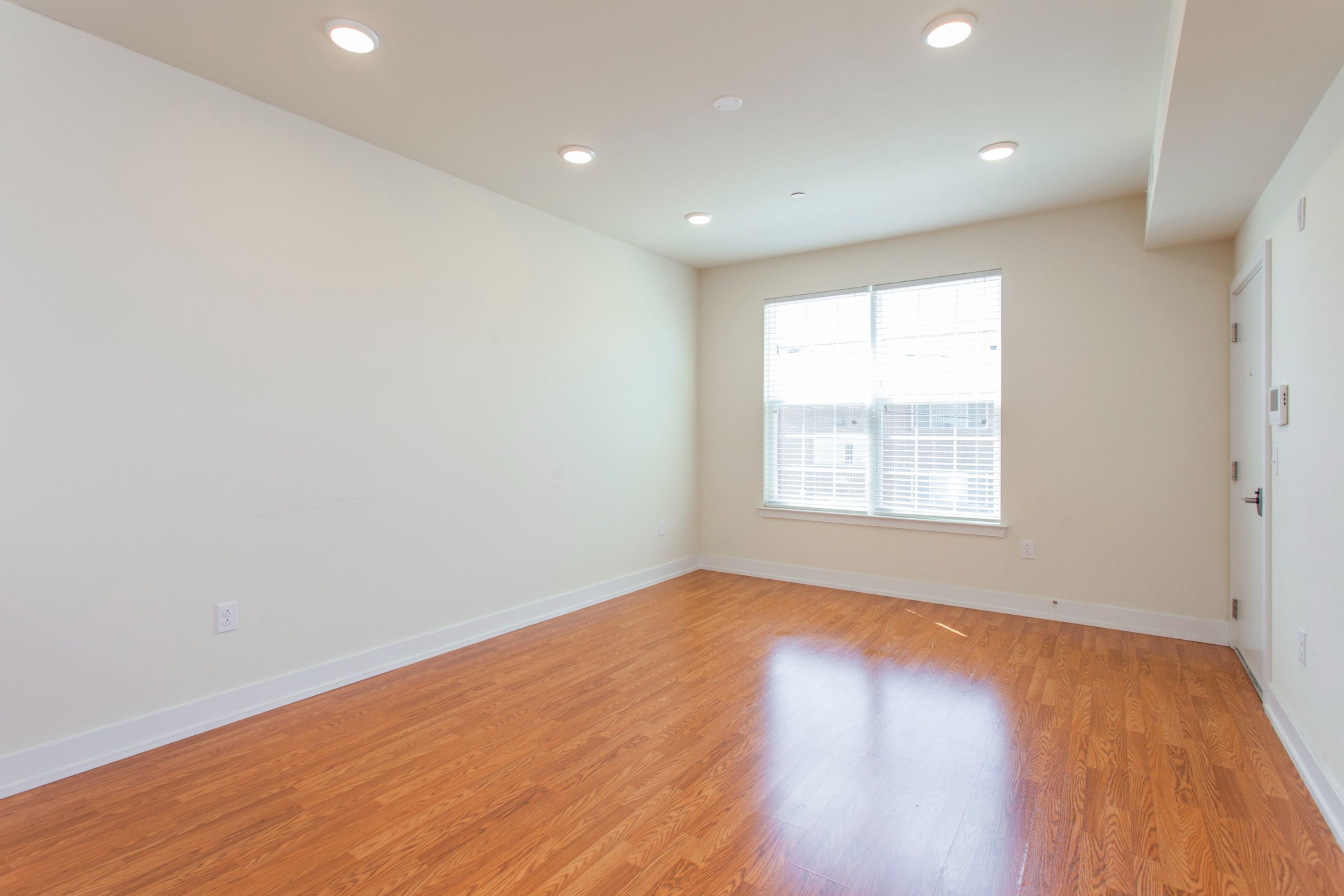 1405 N SYDENHAM ST Unit B2