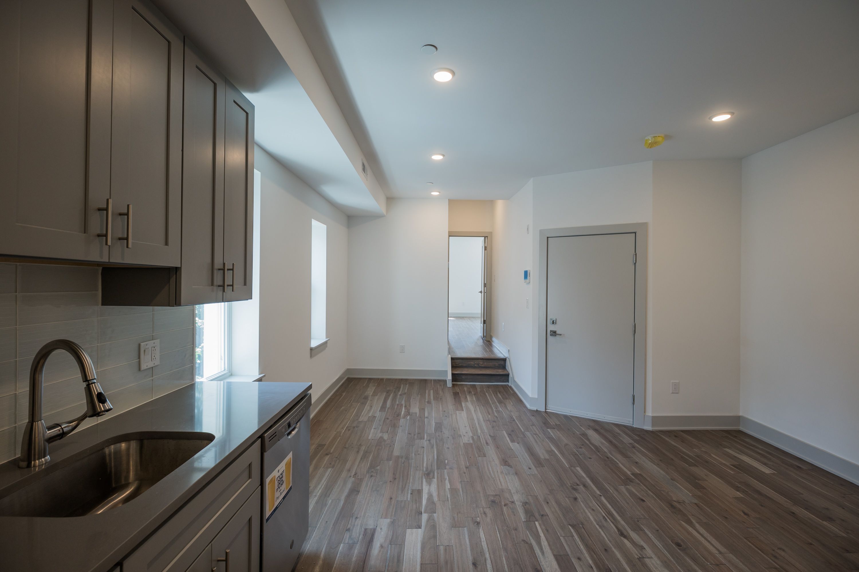 3213 HAVERFORD AVE Unit 3