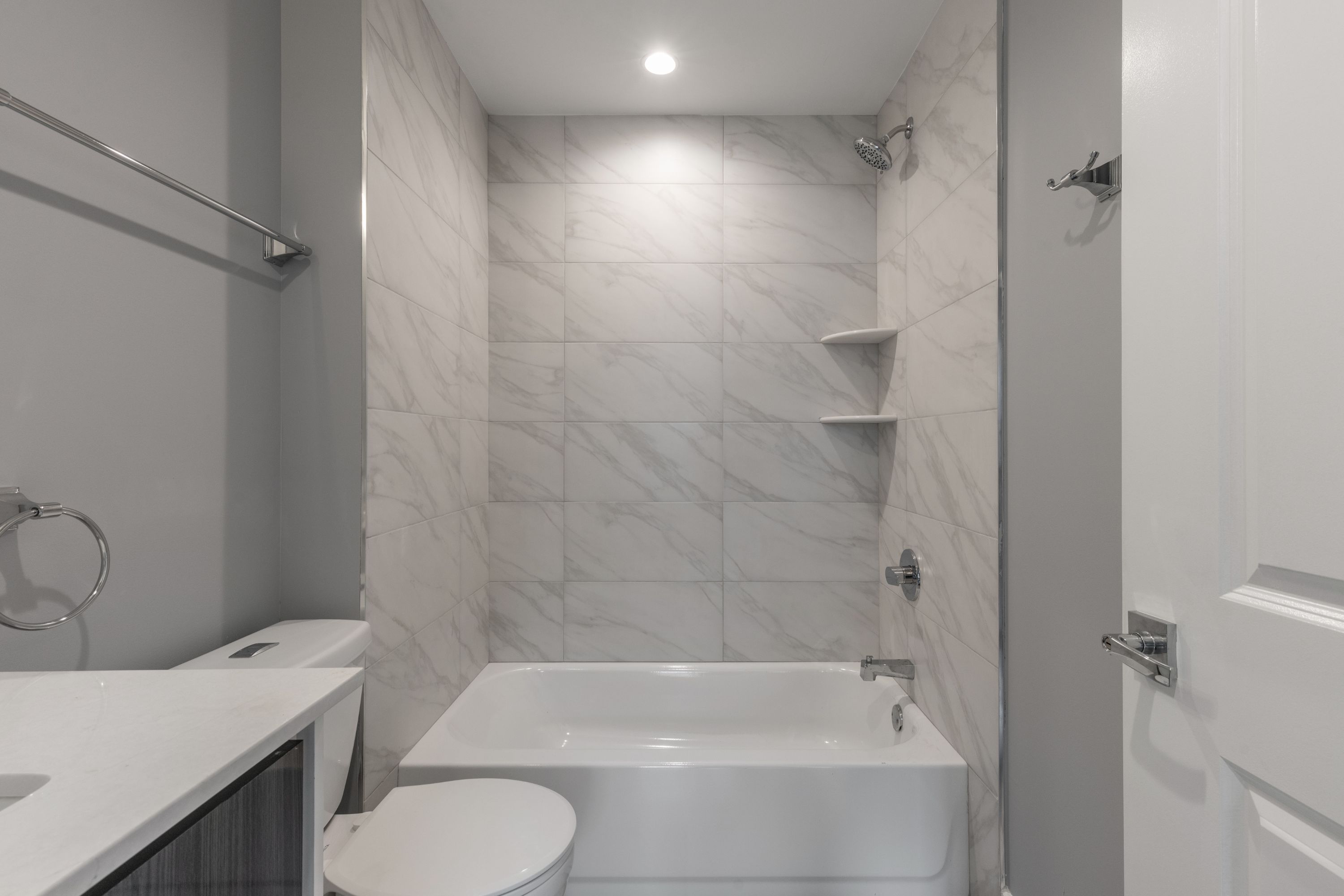 1222 N Marshall ST Unit 105