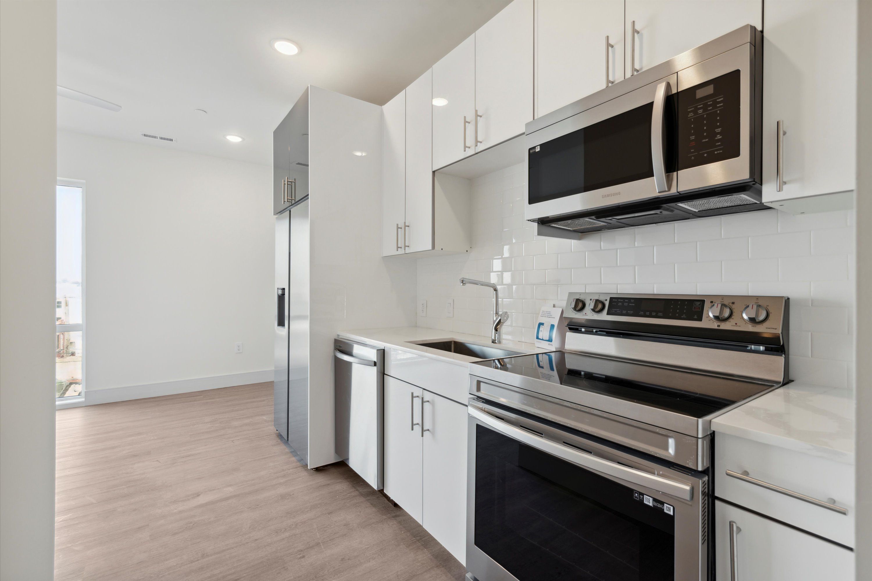 1221 E Fletcher St Unit 209