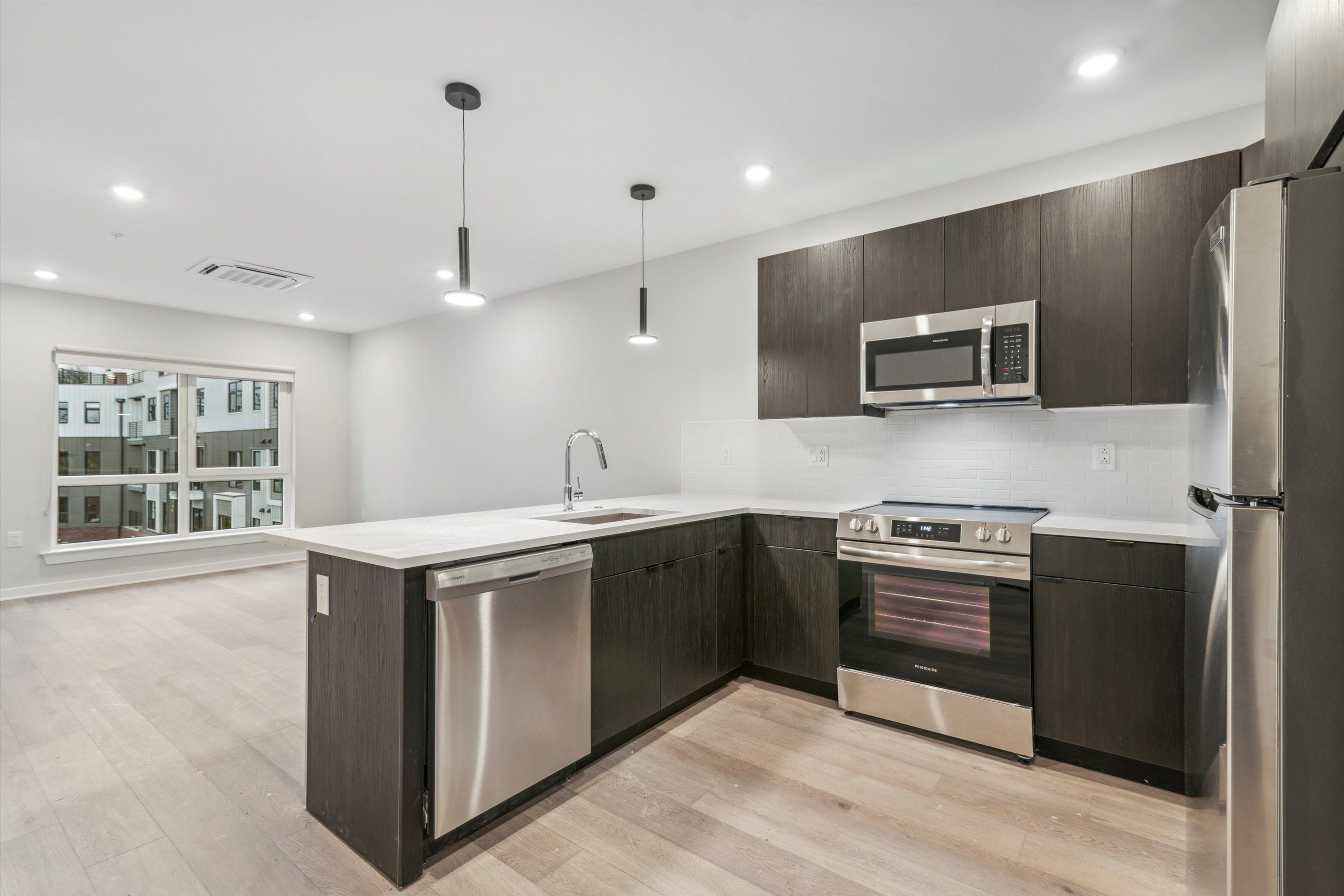 3449 SCOTTS LANE Unit B325