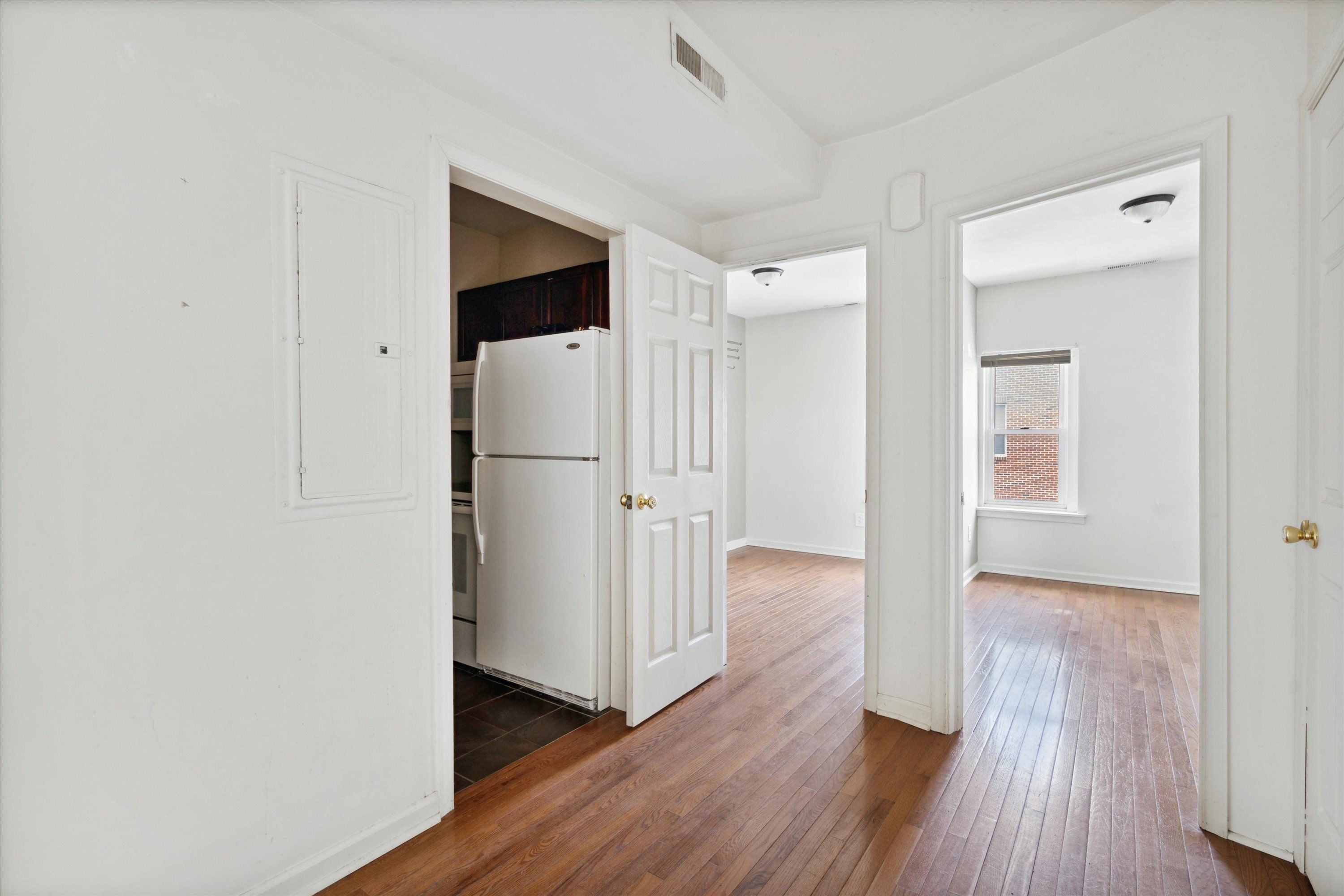 1812 W BERKS ST Unit 3