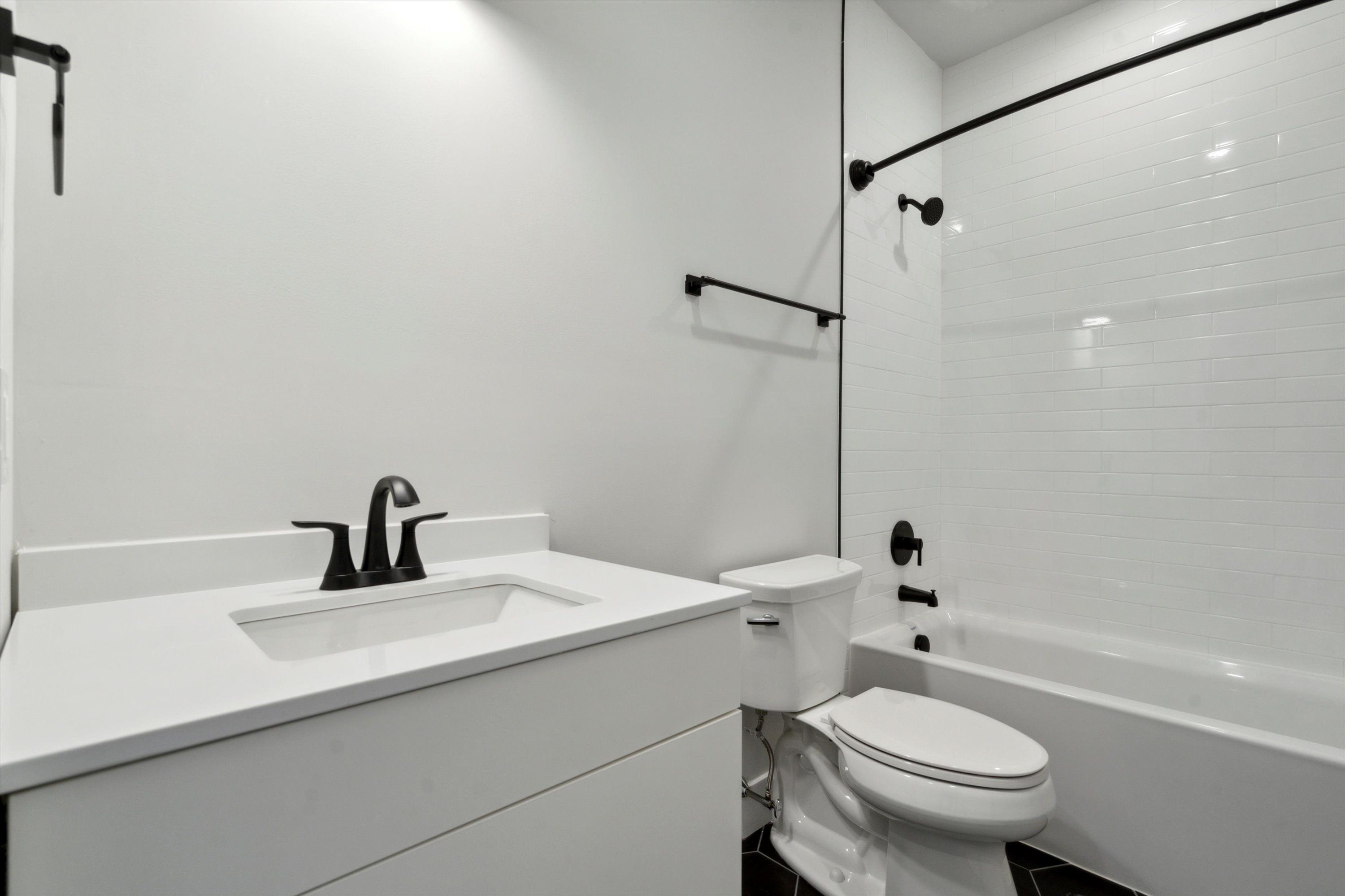 6910 Ridge Avenue Unit 116