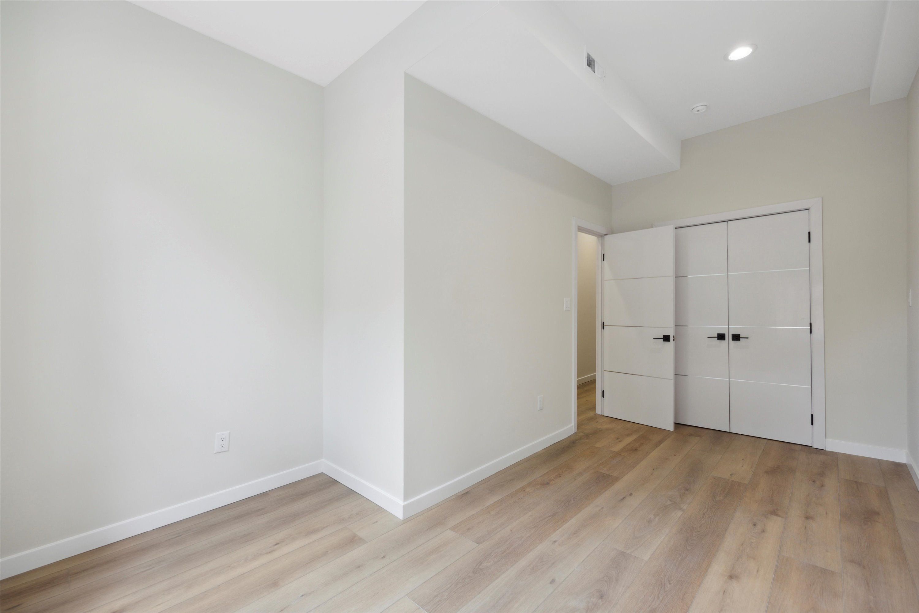 3923 BALTIMORE AVE Unit 1