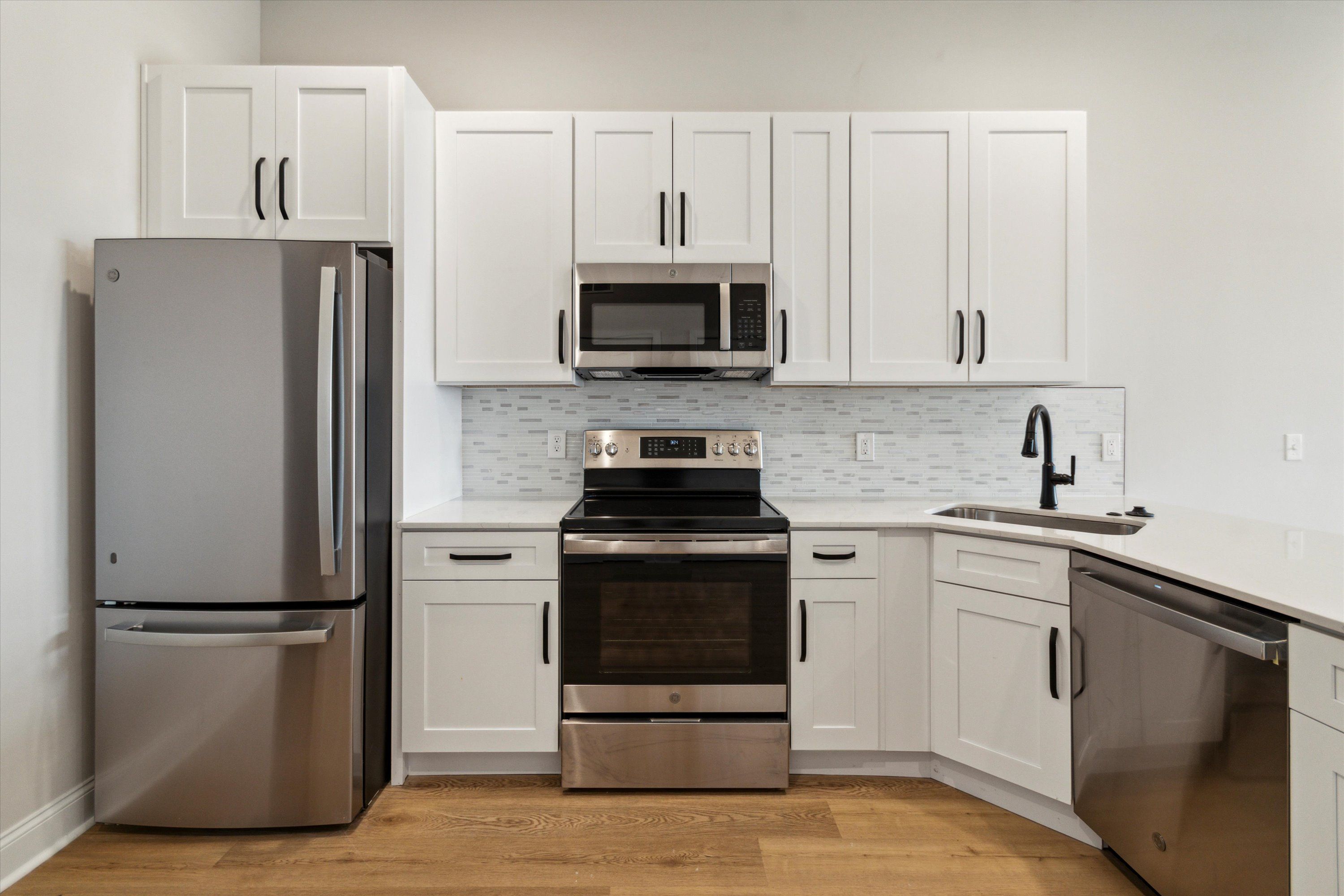 2157 E LEHIGH AVE Unit 516