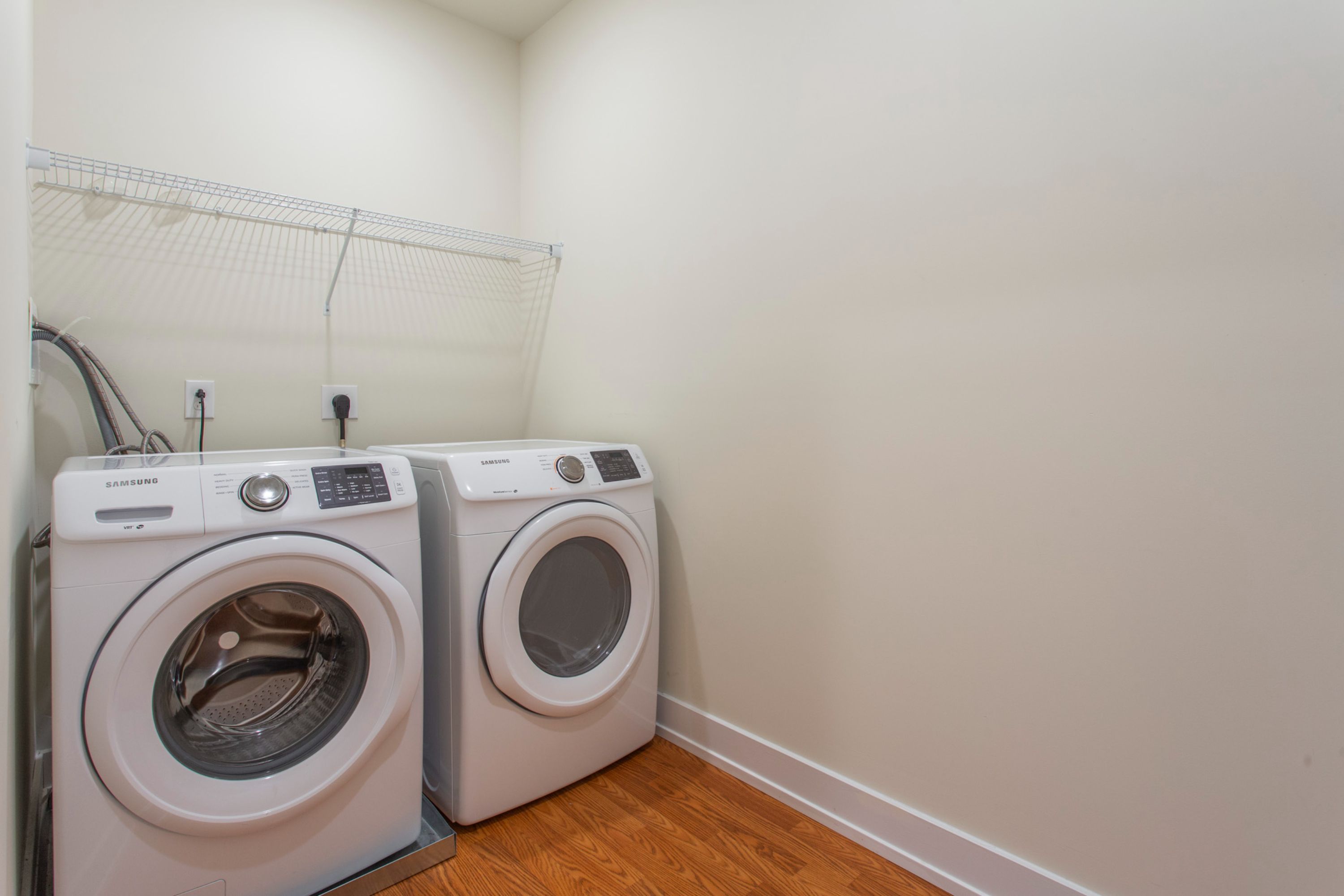 1405 N SYDENHAM ST Unit B2