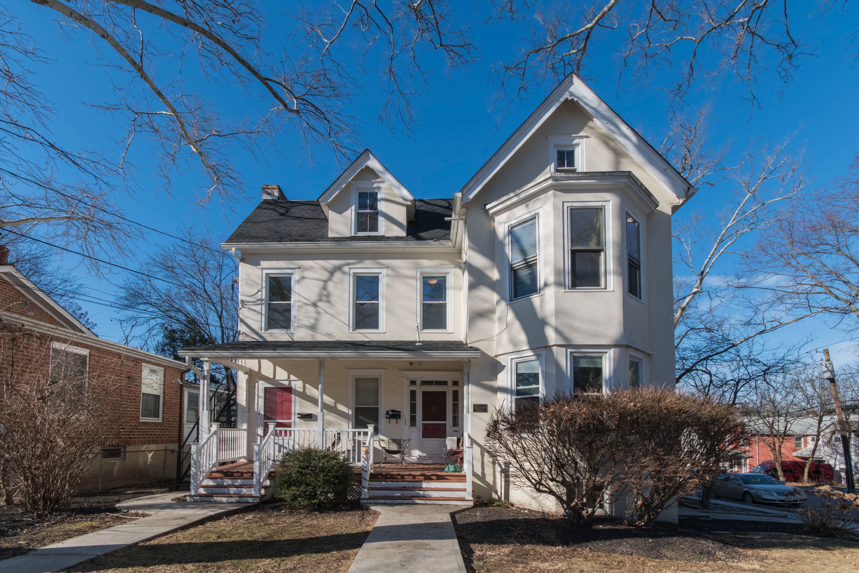 128-130 Spruce St Unit 3