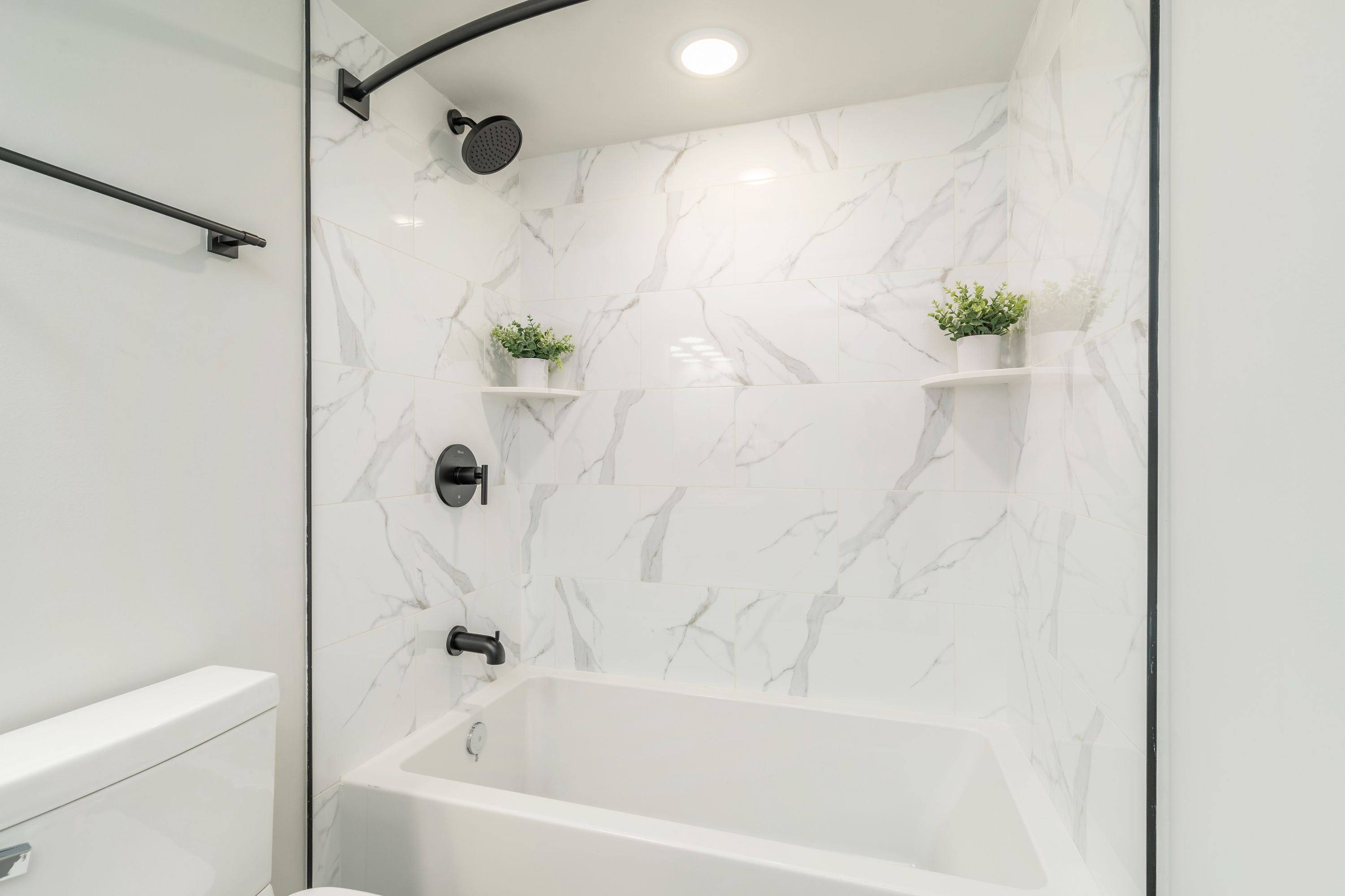 1102 GERMANTOWN AVENUE Unit 607