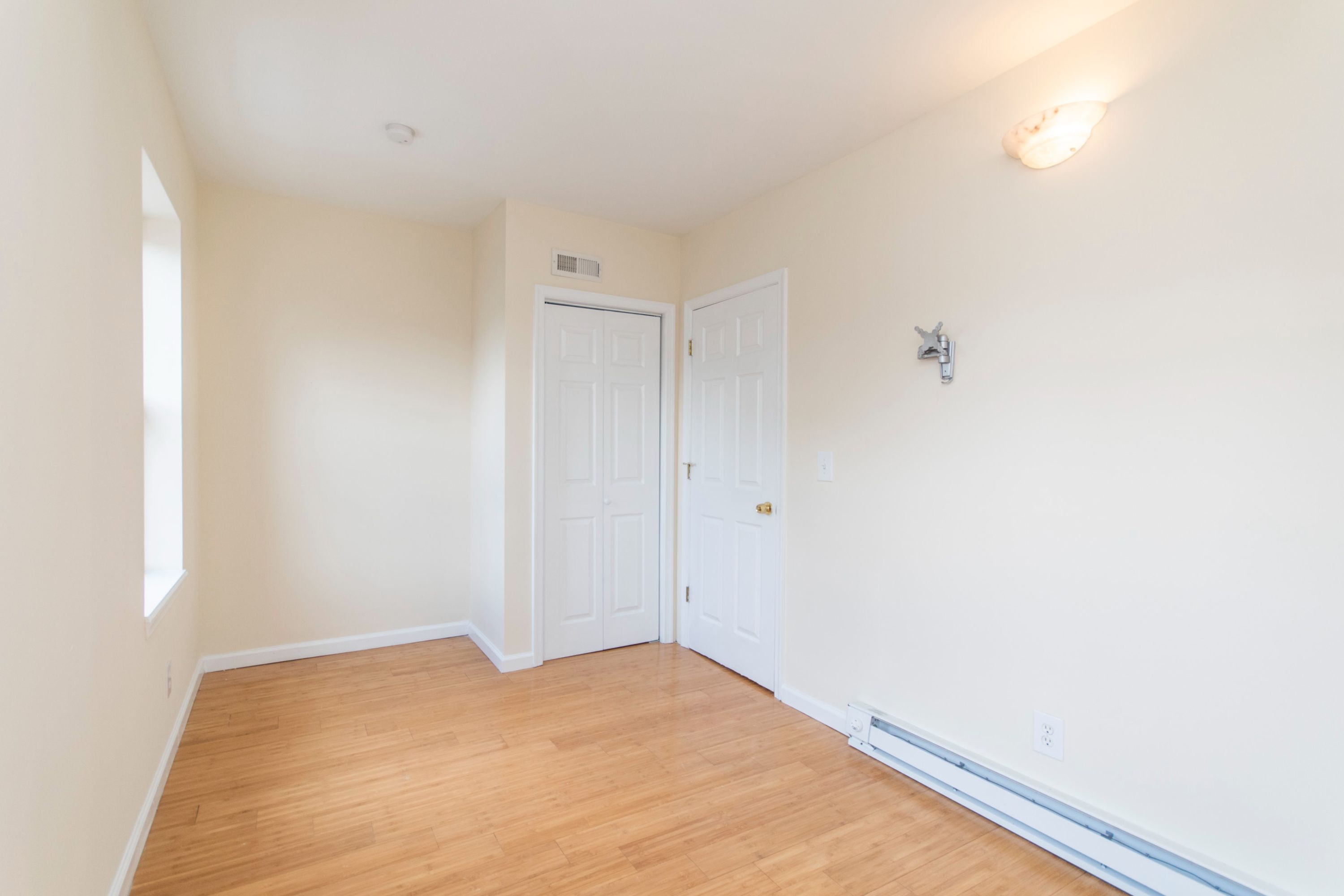 1616 WILLINGTON ST Unit 3