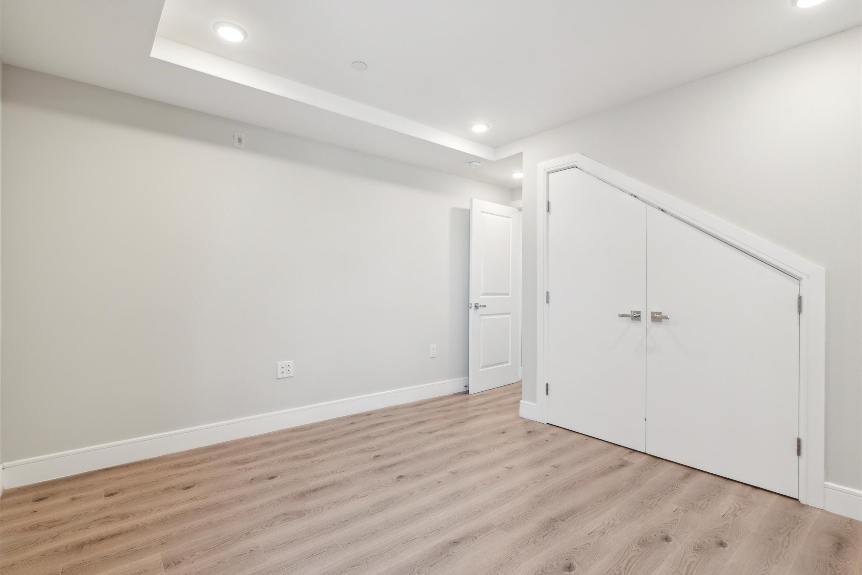 1133 E COLUMBIA AVE Unit 603