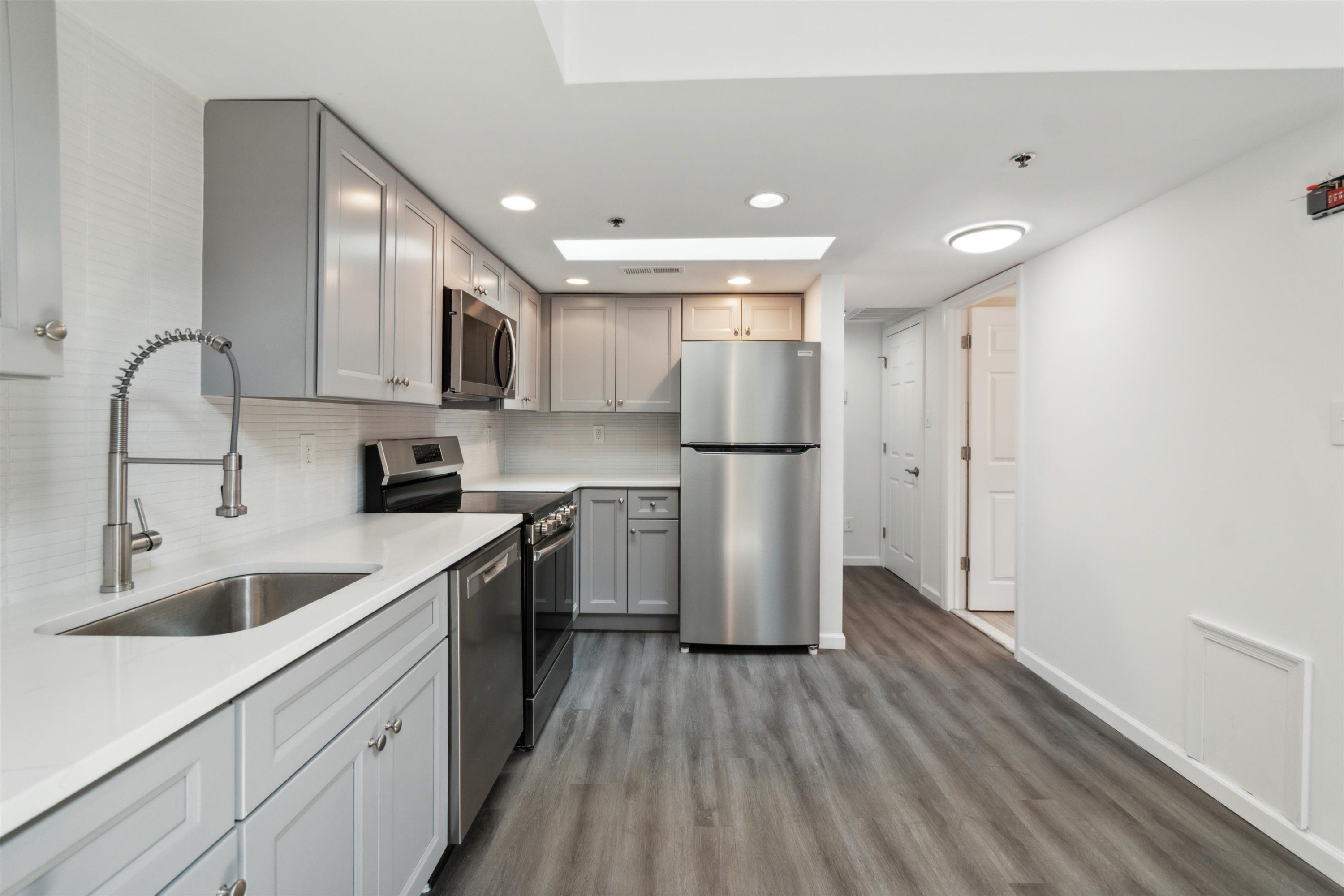 152 NASSAU ST Unit 2