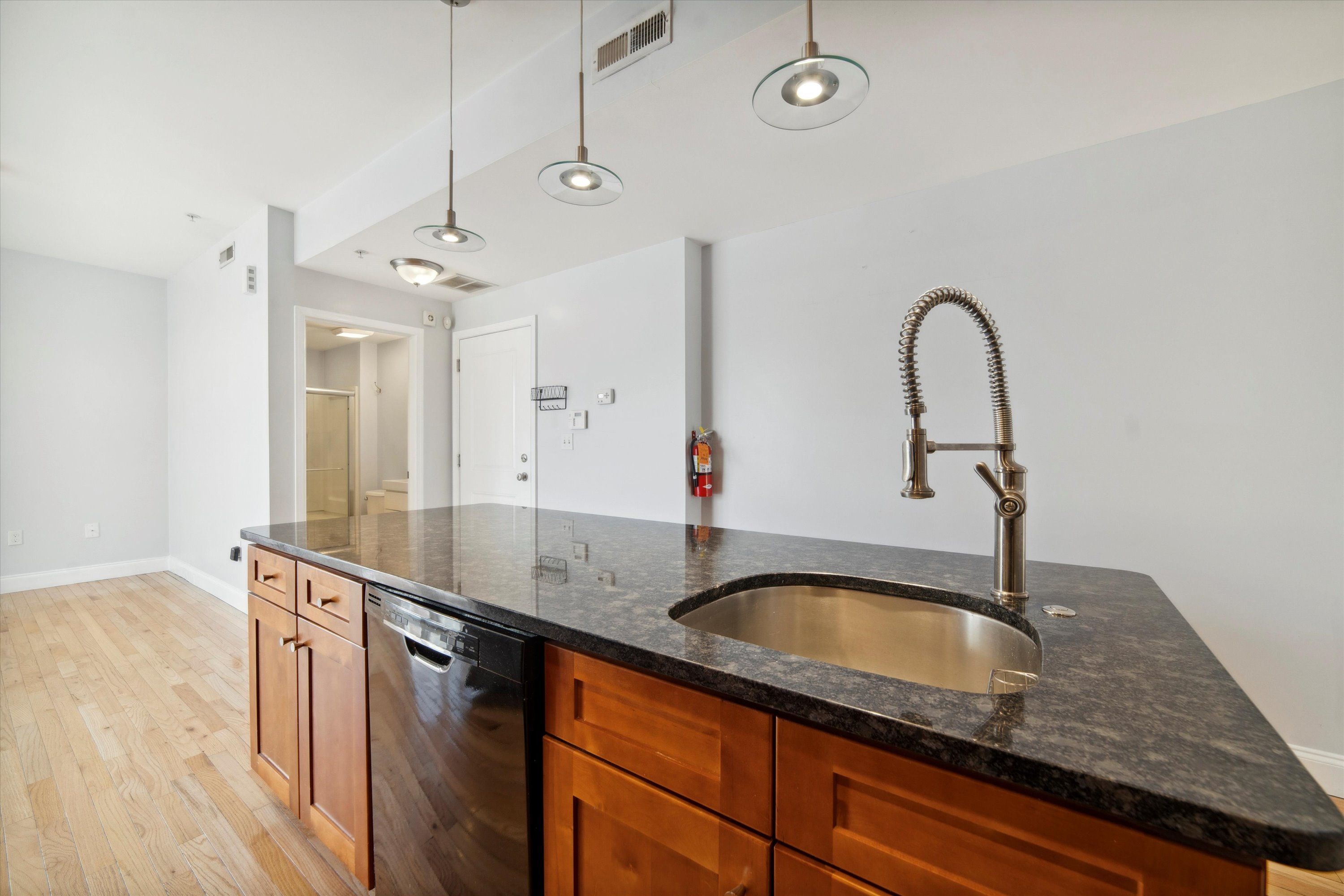 1921 N 18TH ST Unit 3