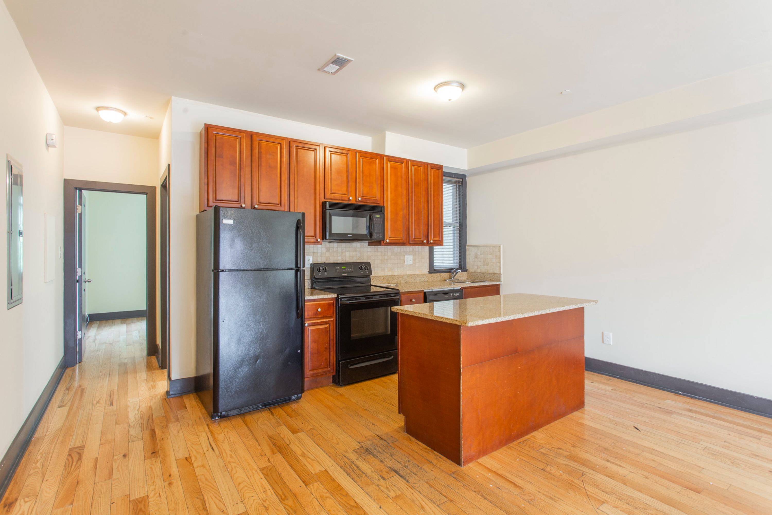 1707 ARLINGTON ST Unit B