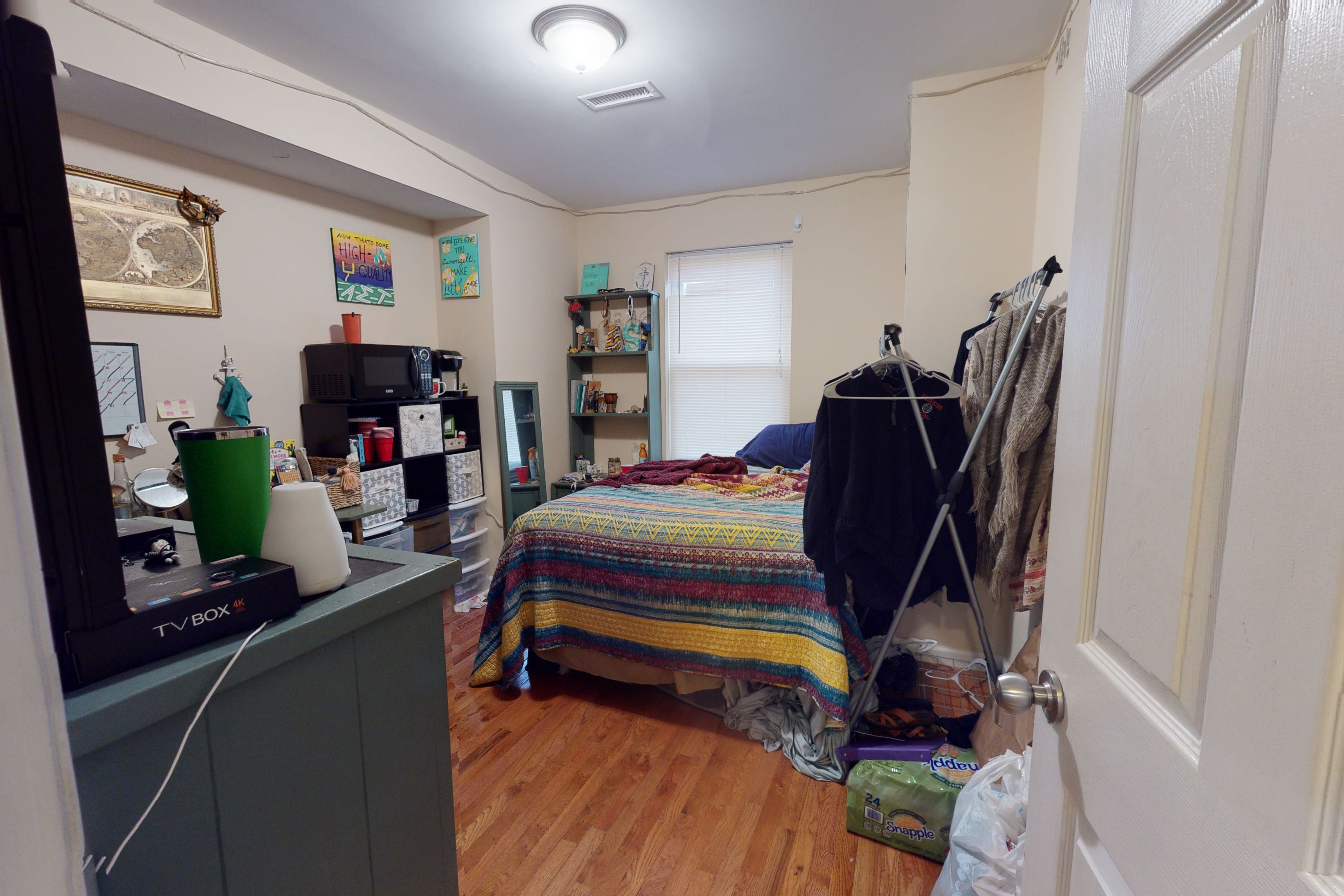 623 S 42nd St Unit Upper