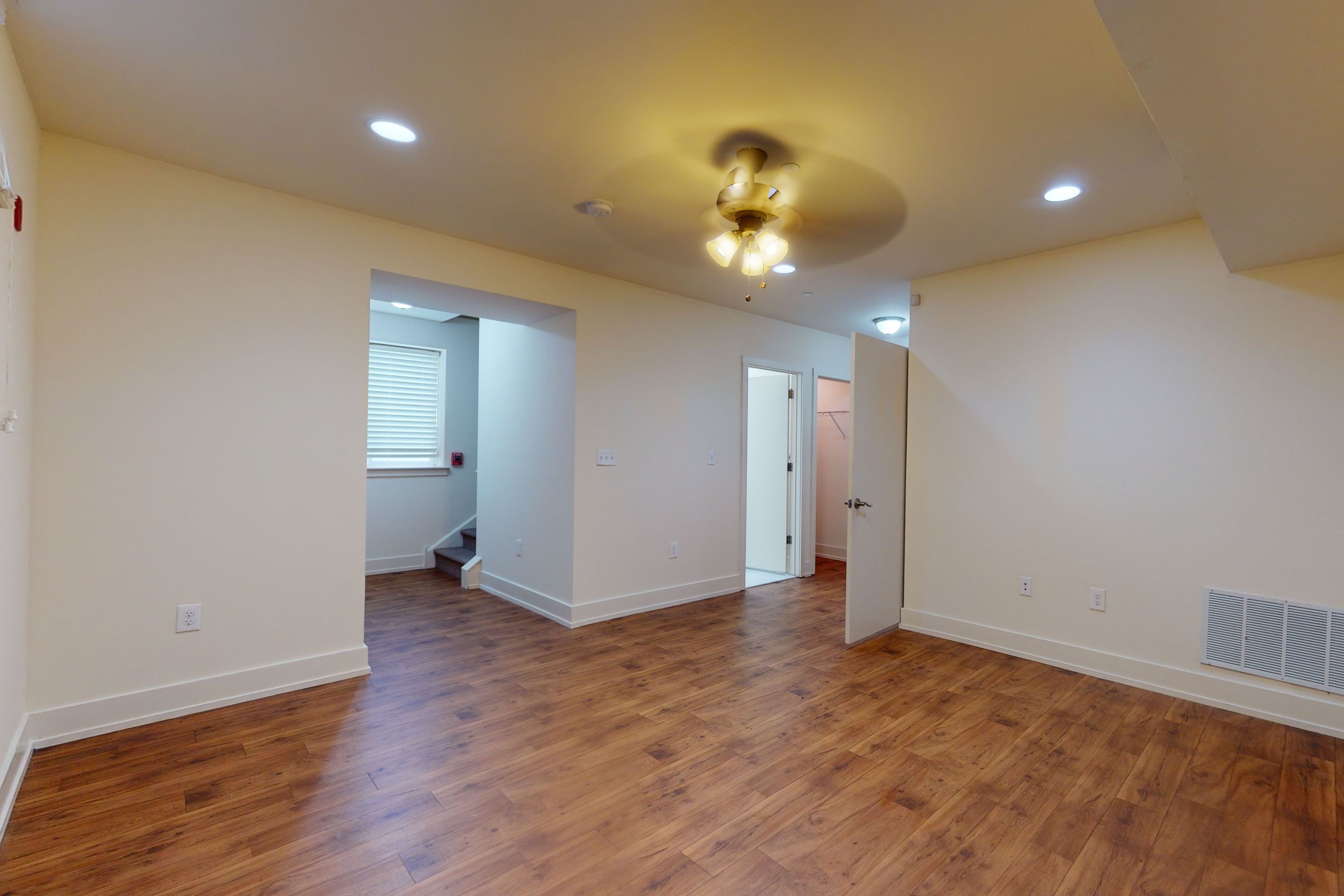 1513 MASTER ST Unit 1