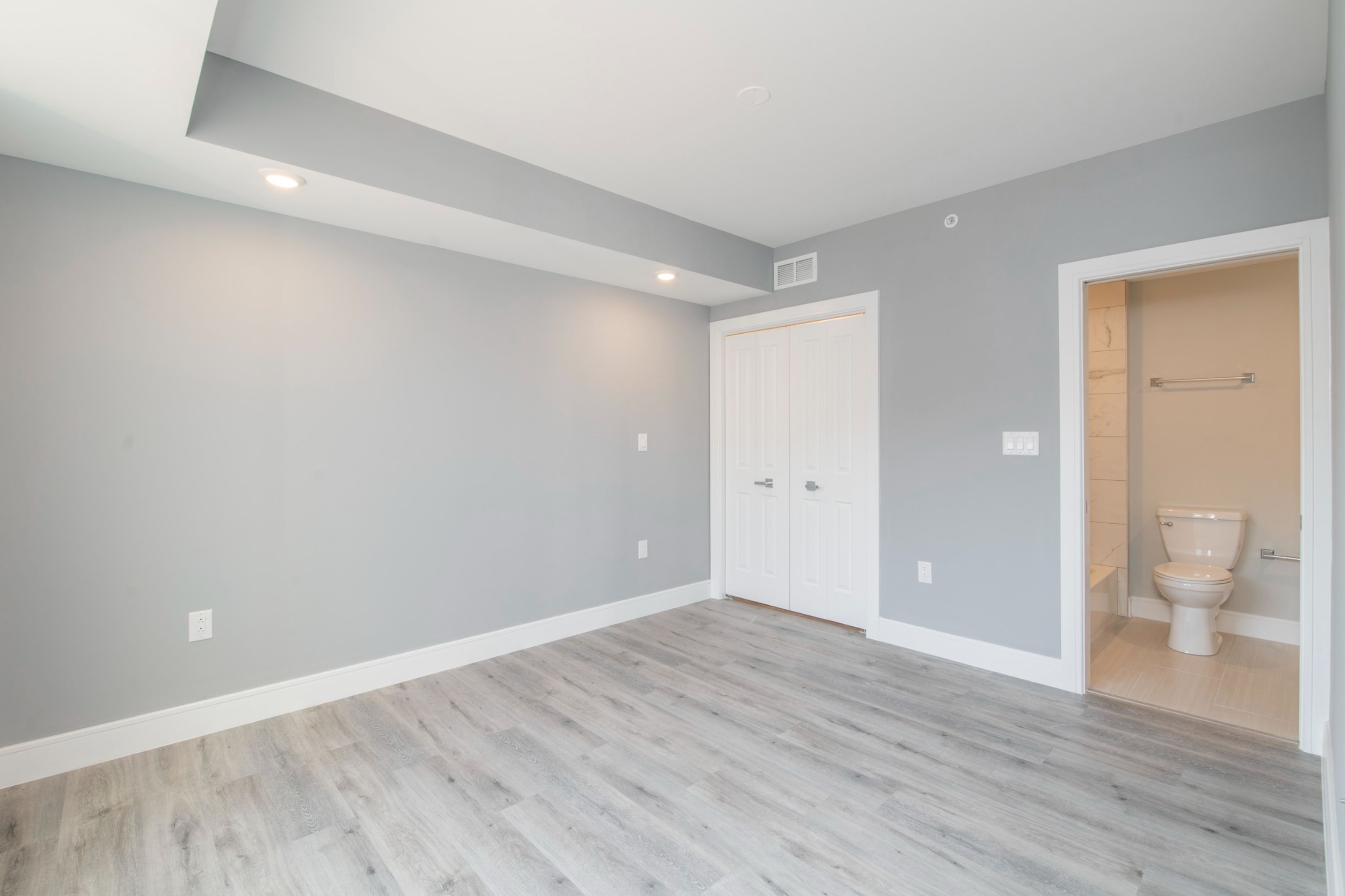 1633 N 2nd St Unit 402