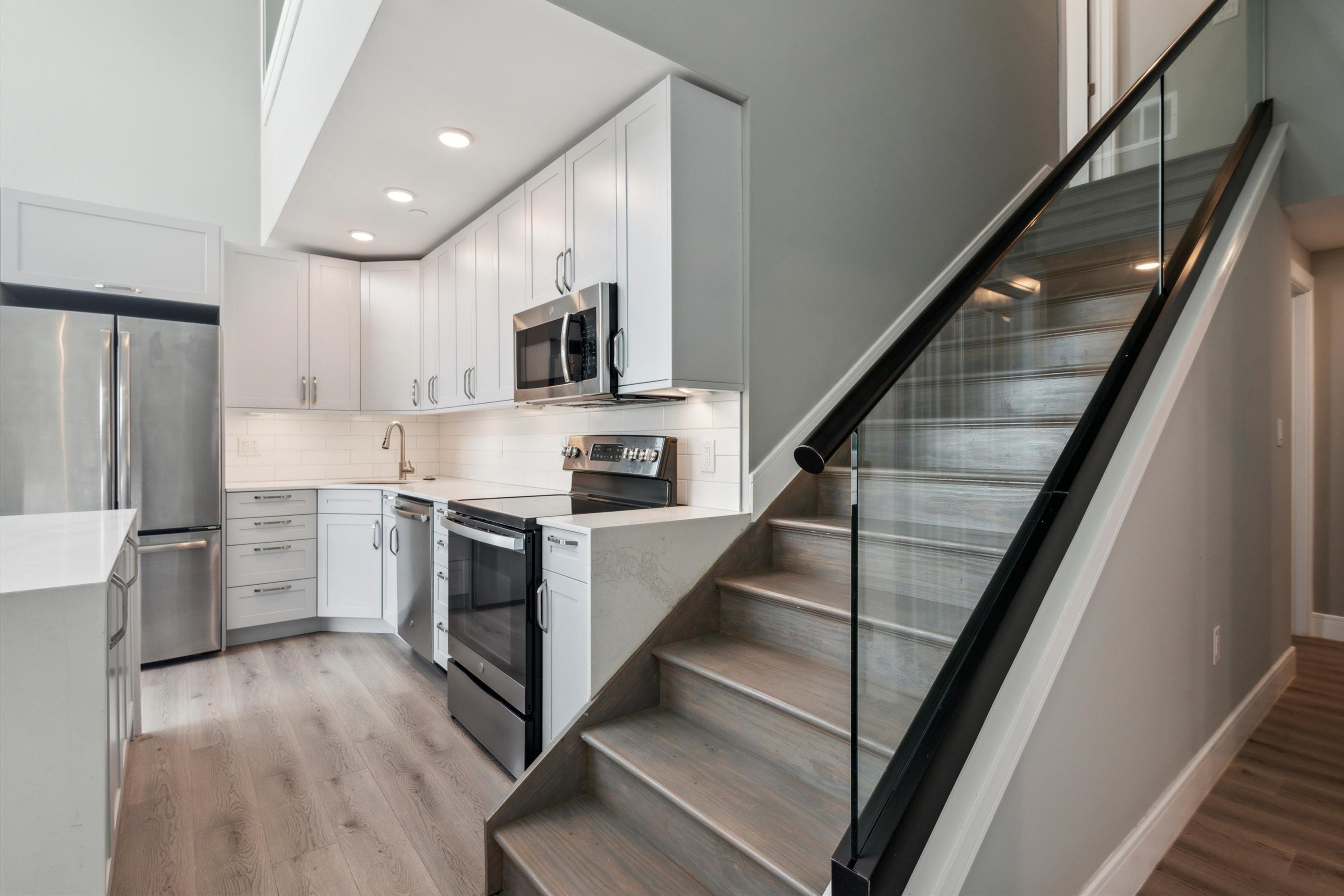 1133 E COLUMBIA AVE Unit 603