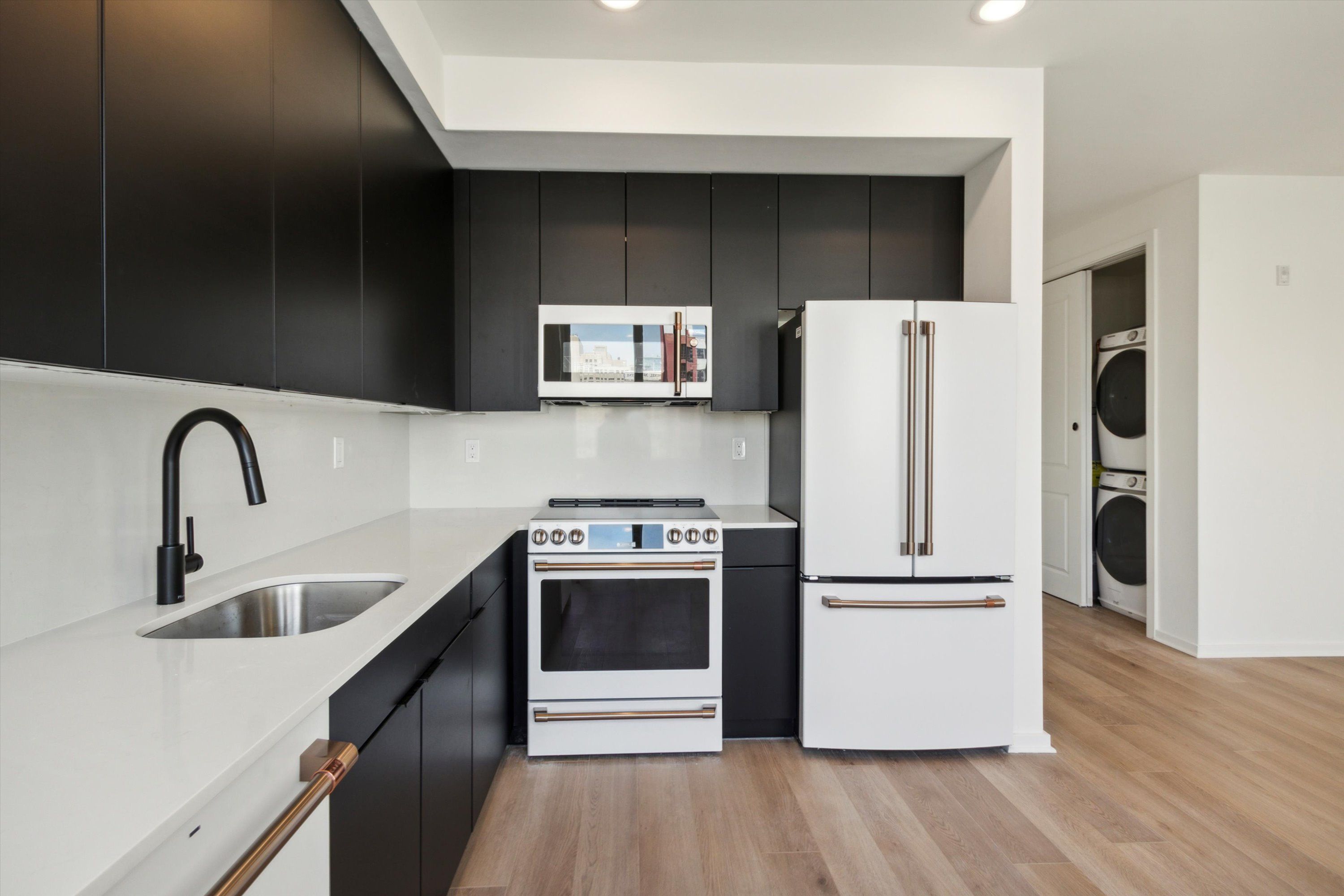 225 N 12TH ST Unit 602