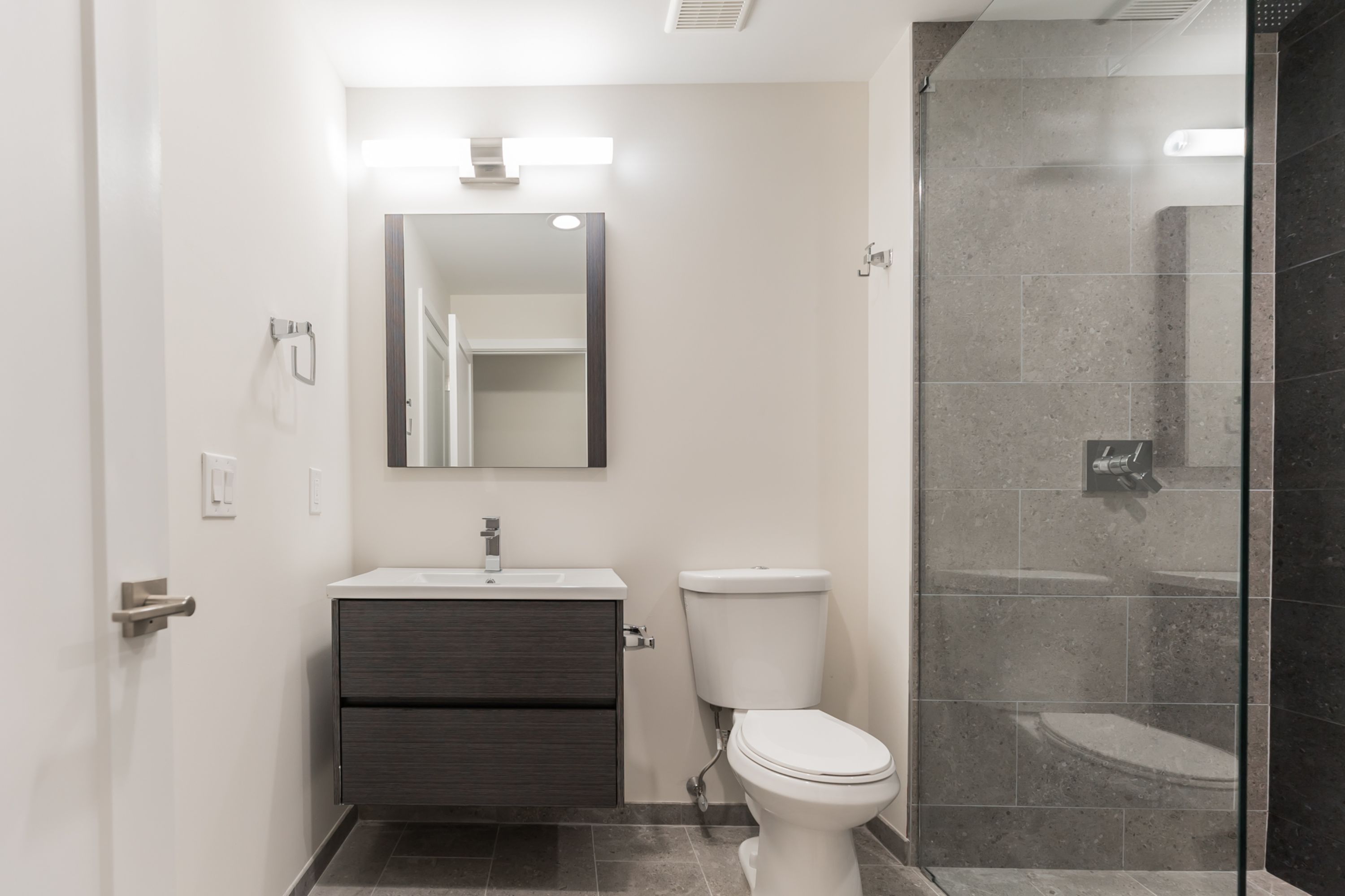 1624 POPLAR ST Unit 3