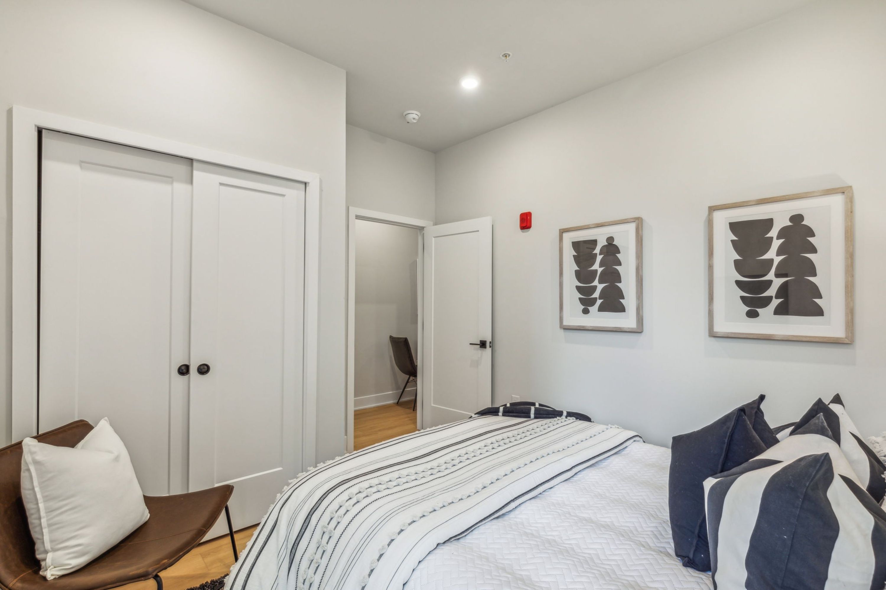 6910 Ridge Avenue Unit 205