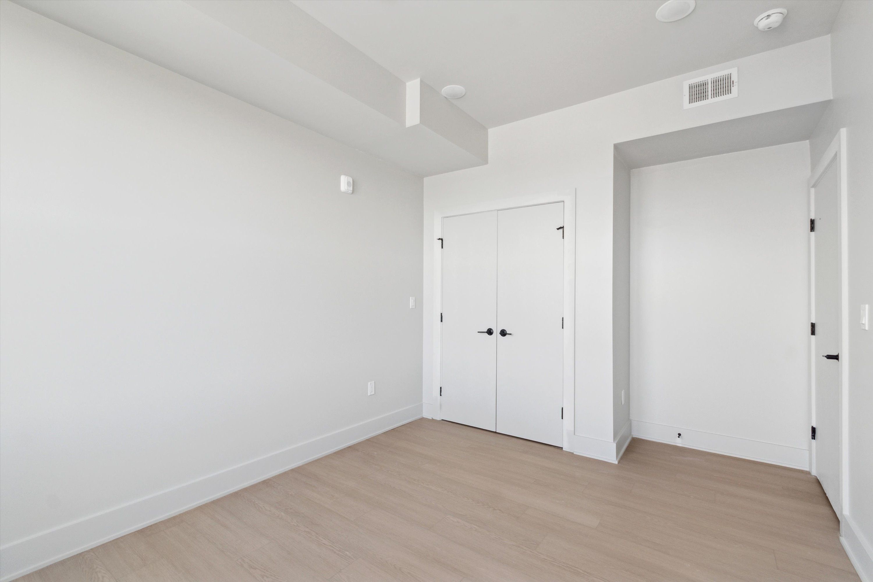 5521 Wayne Ave Unit 509