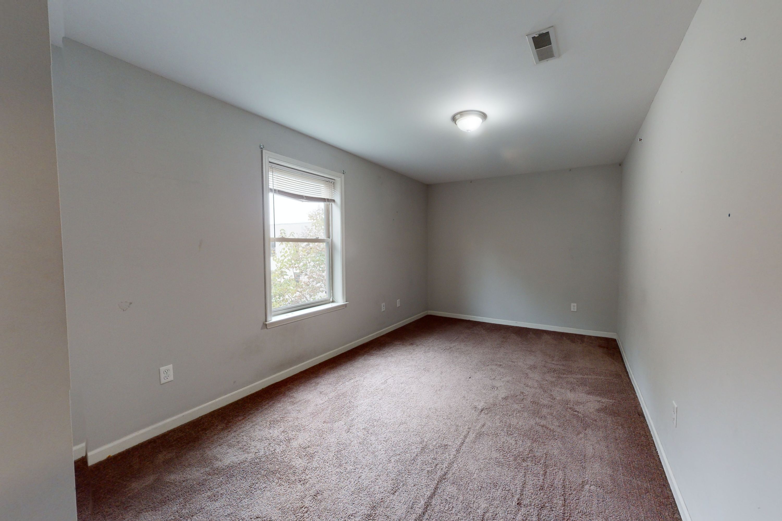 1628 WILLINGTON ST Unit 3