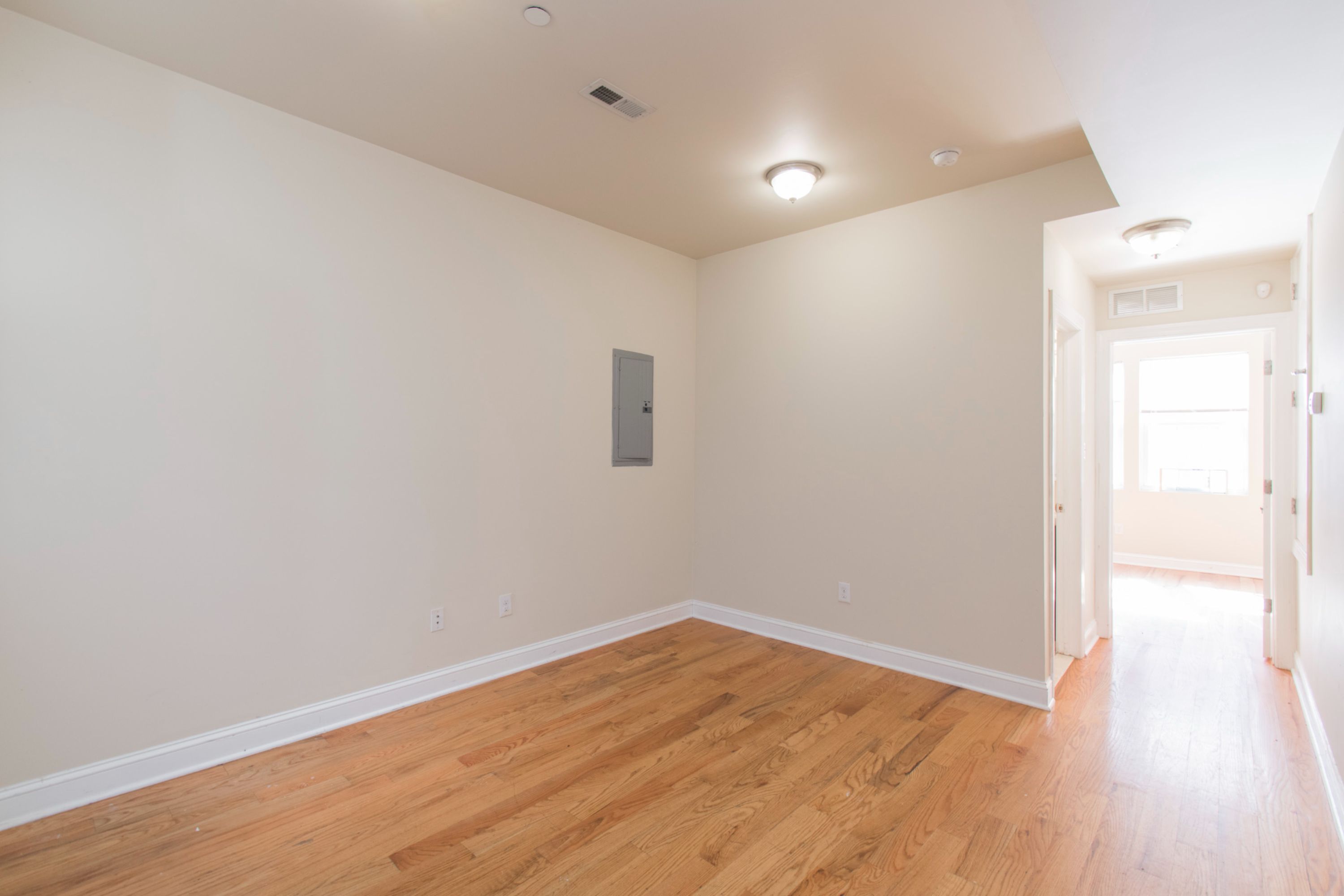 2043 N GRATZ ST Unit 2