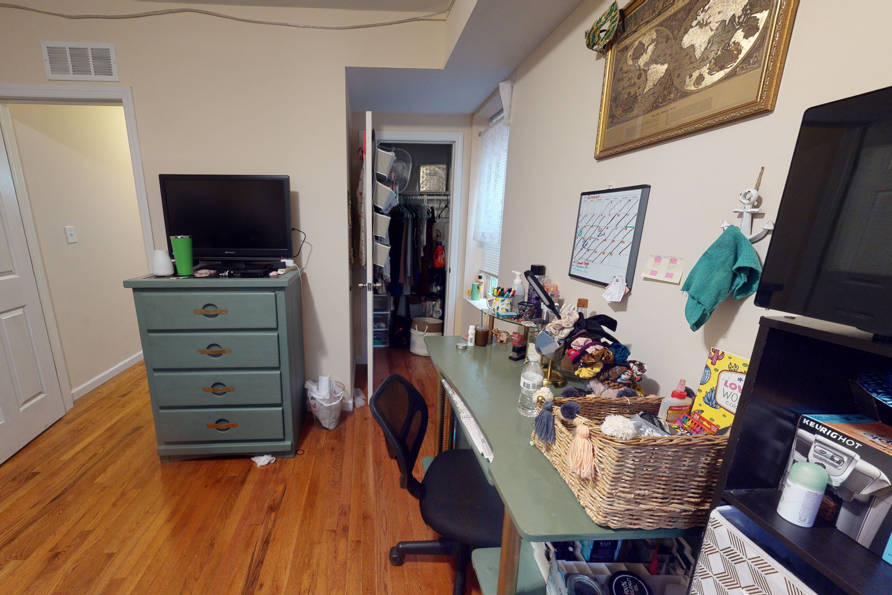 623 S 42nd St Unit Upper