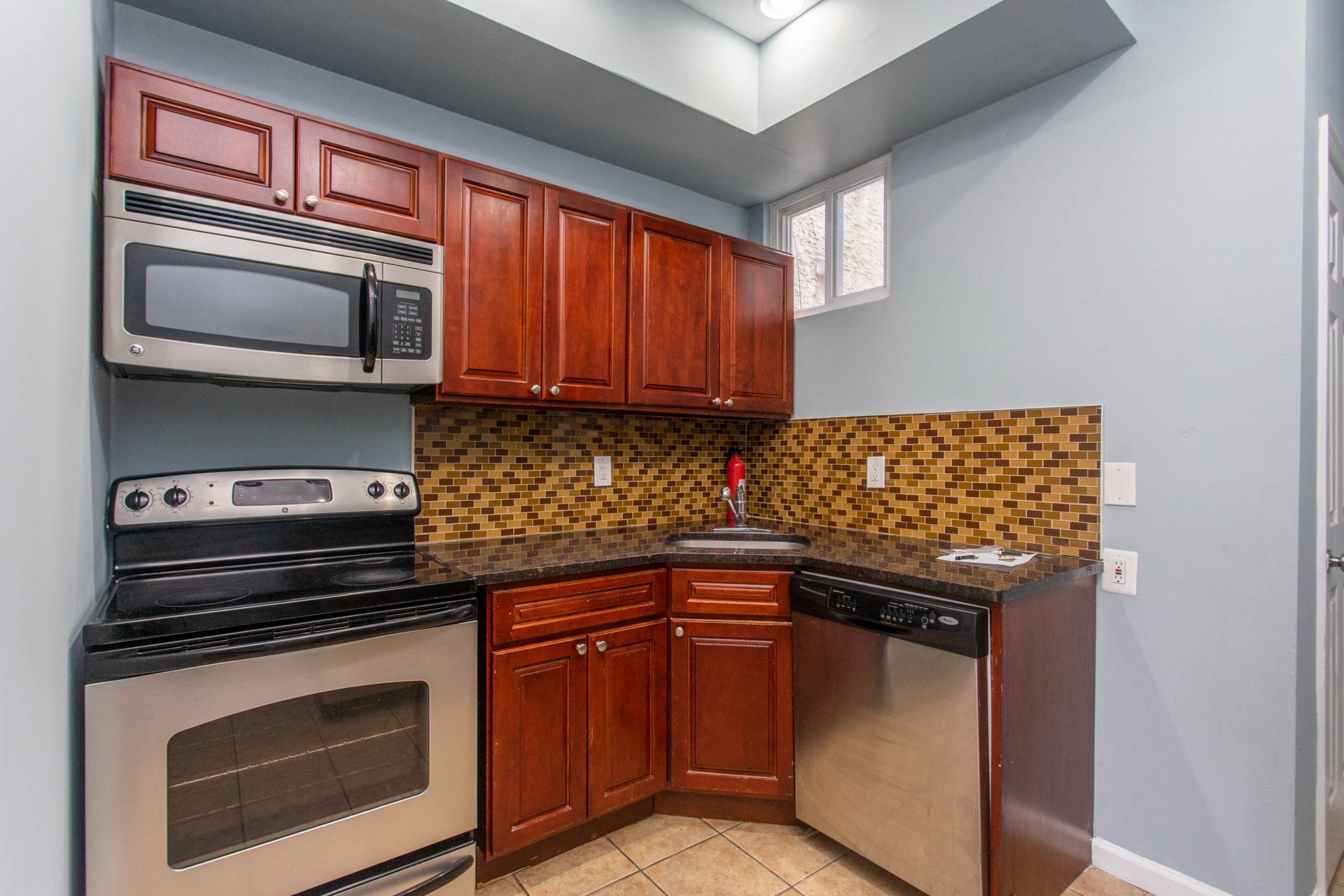 2016 N 18TH ST Unit 2
