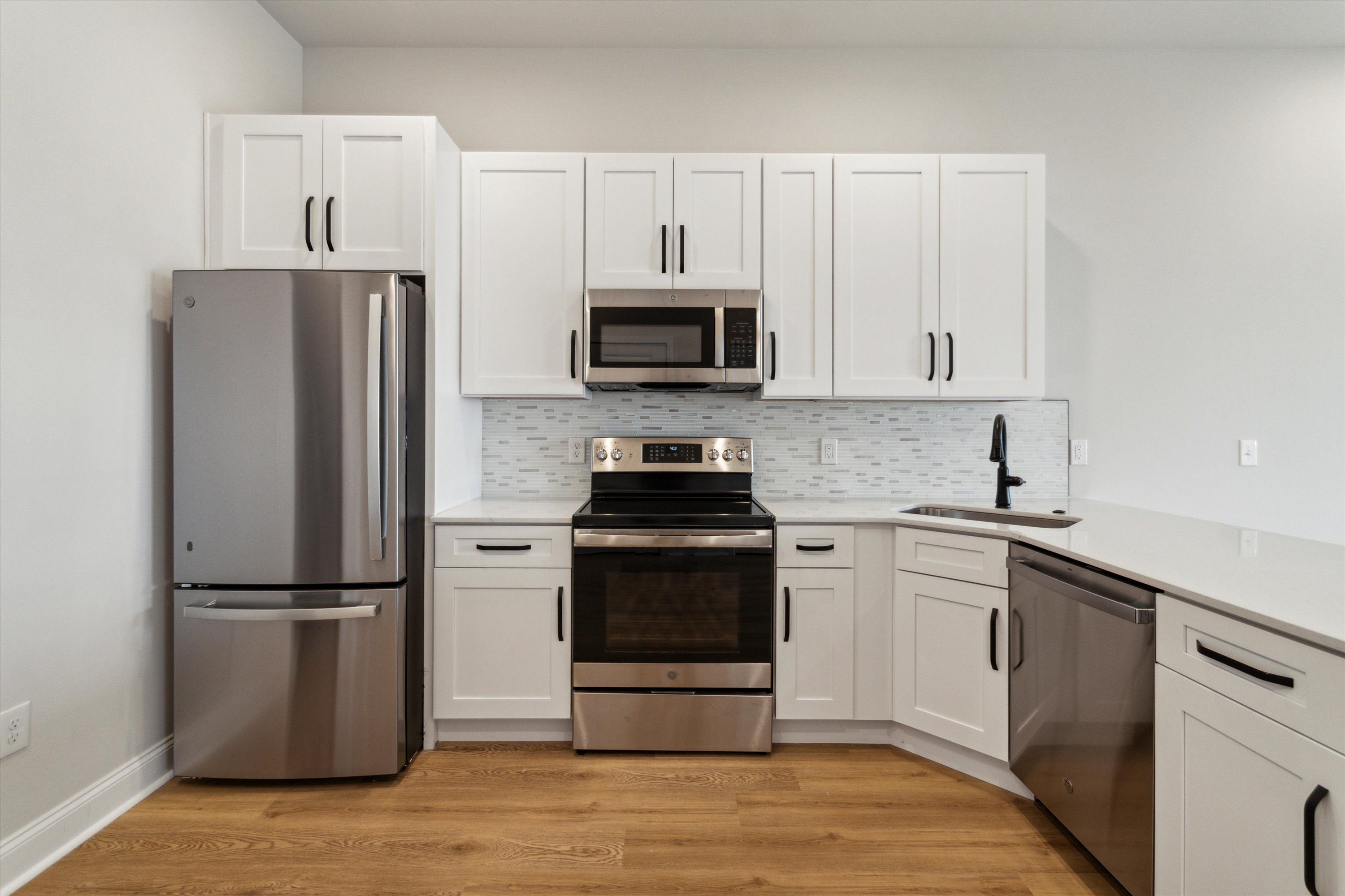 2157 E LEHIGH AVE Unit 415