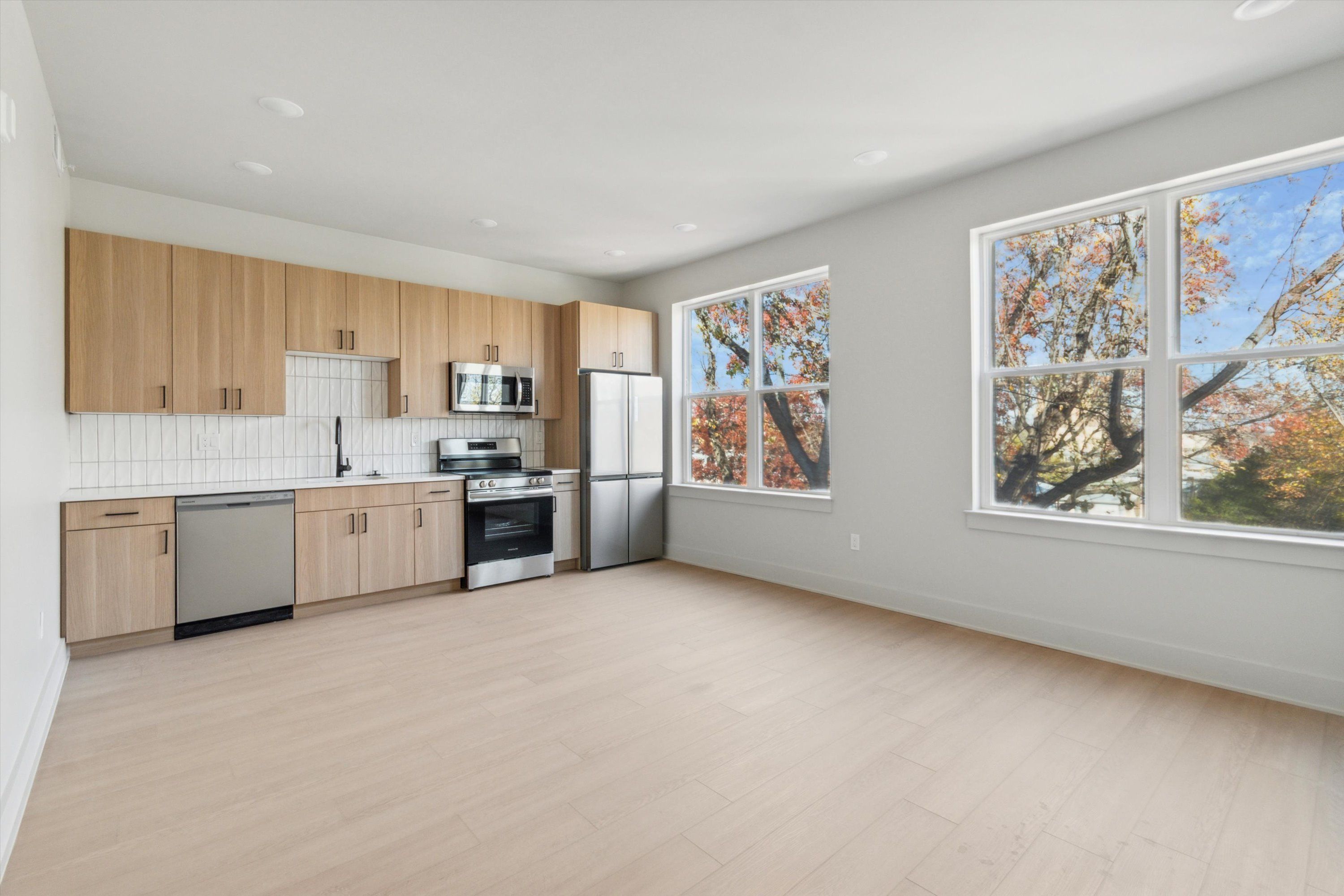 5521 Wayne Ave Unit 509