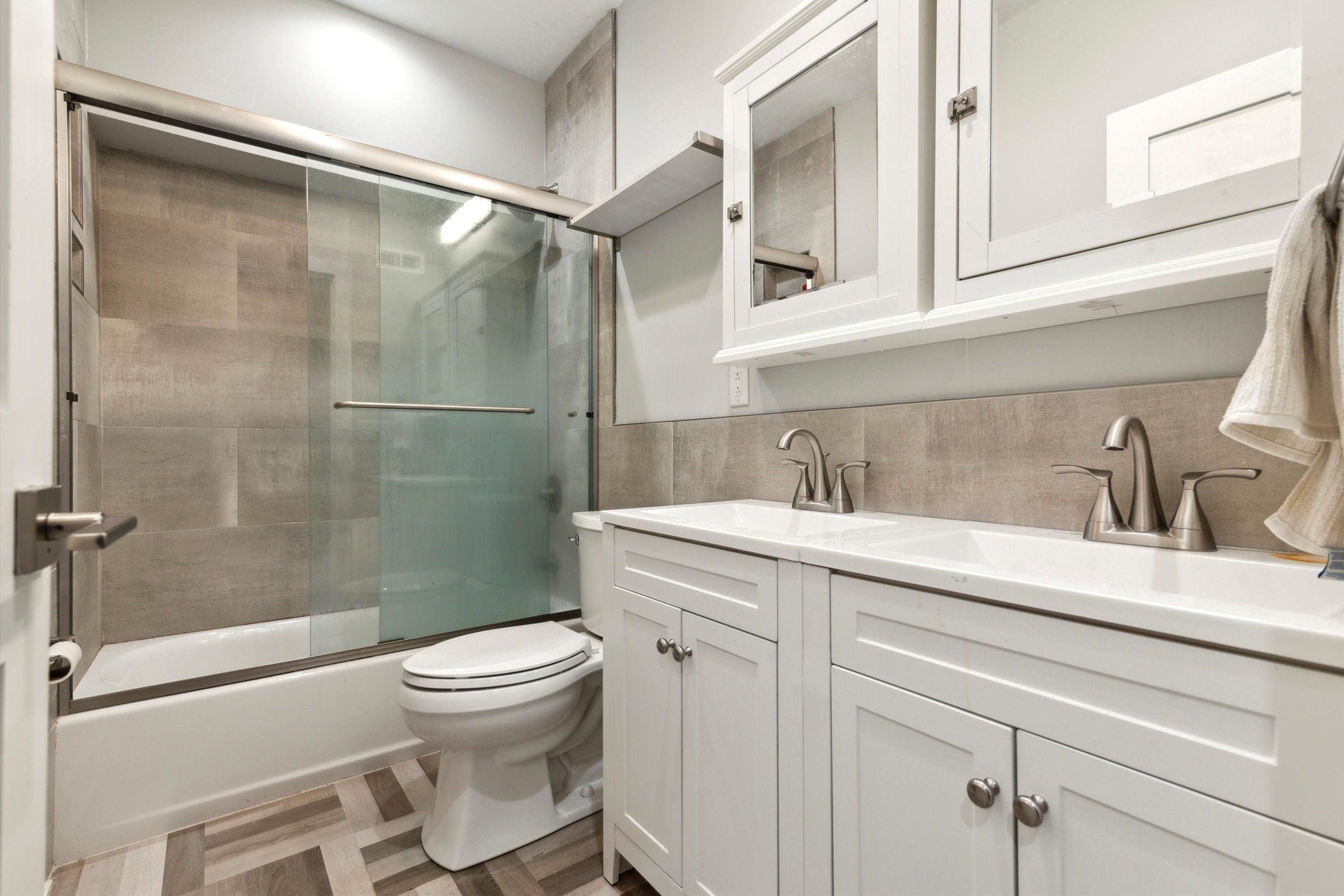 3834 BARING ST Unit 301