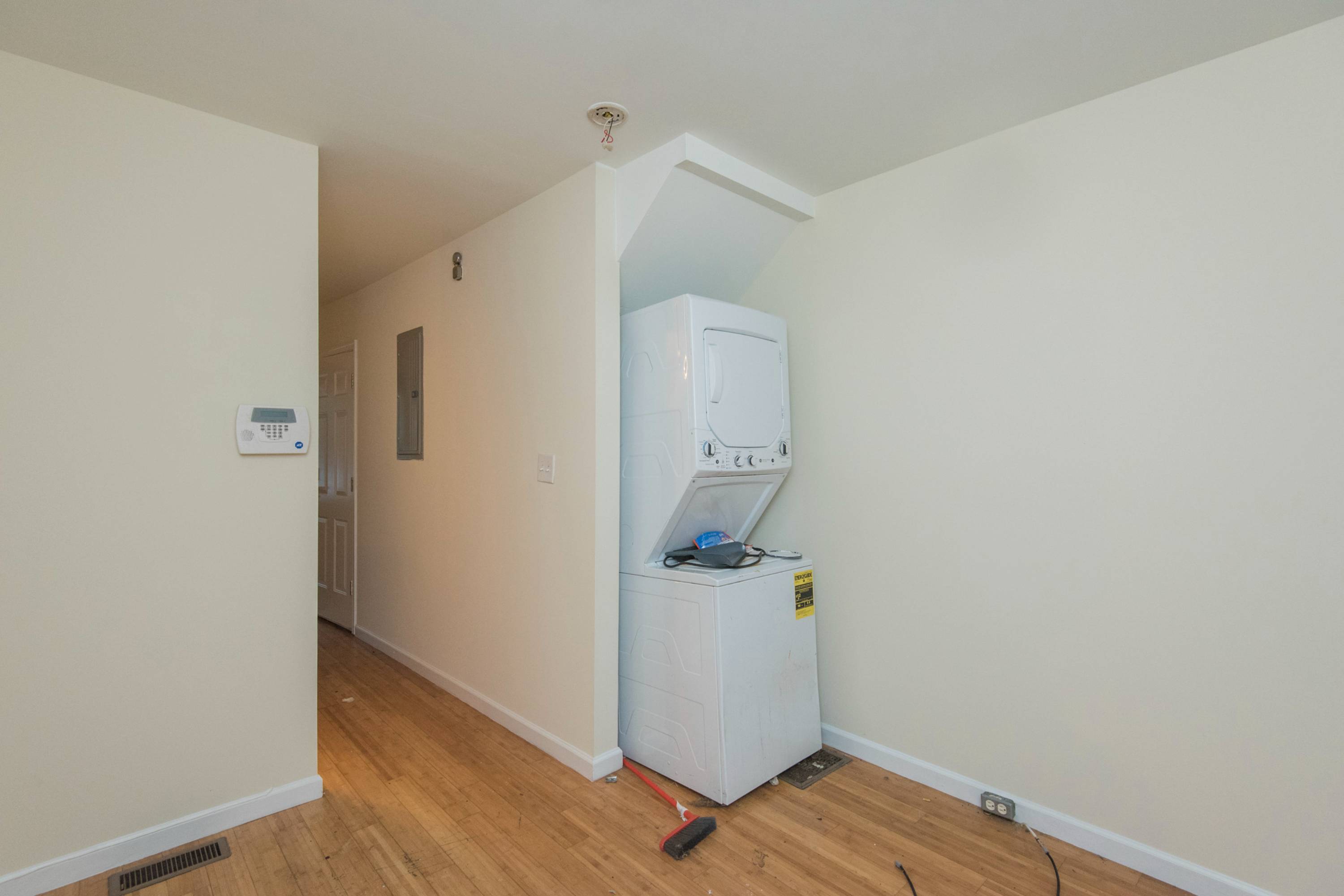 1745 WILLINGTON ST Unit 1