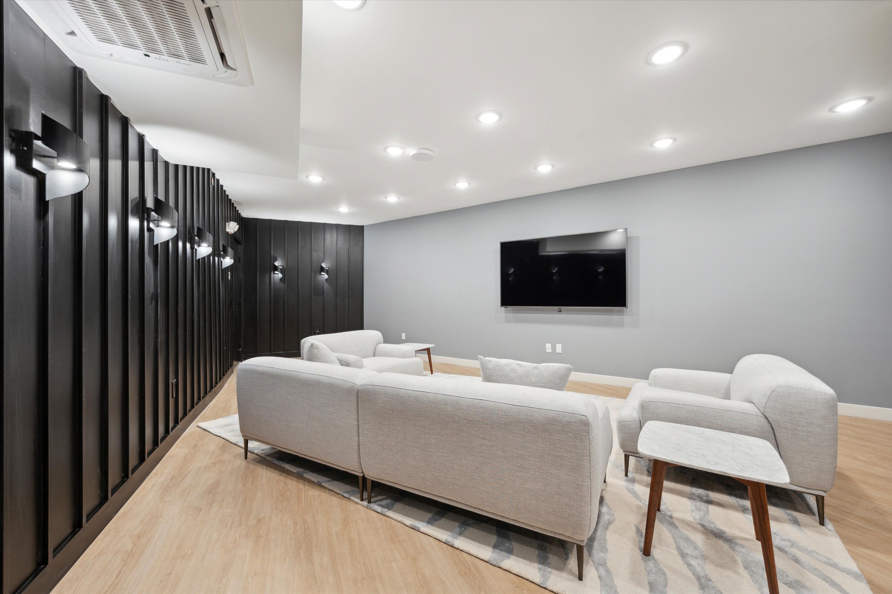 1102 GERMANTOWN AVENUE Unit 209