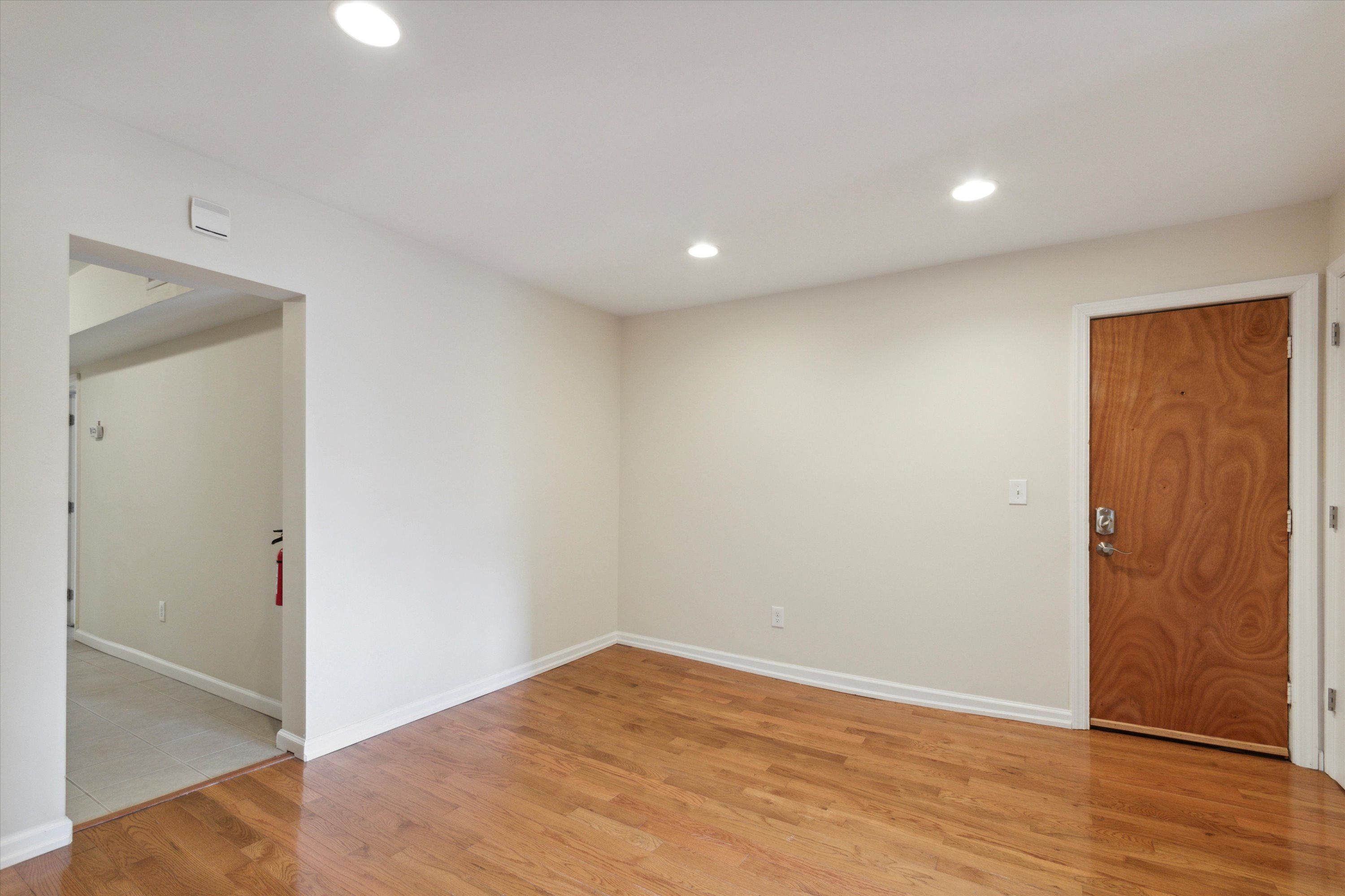 16-18 Spring St Unit 1