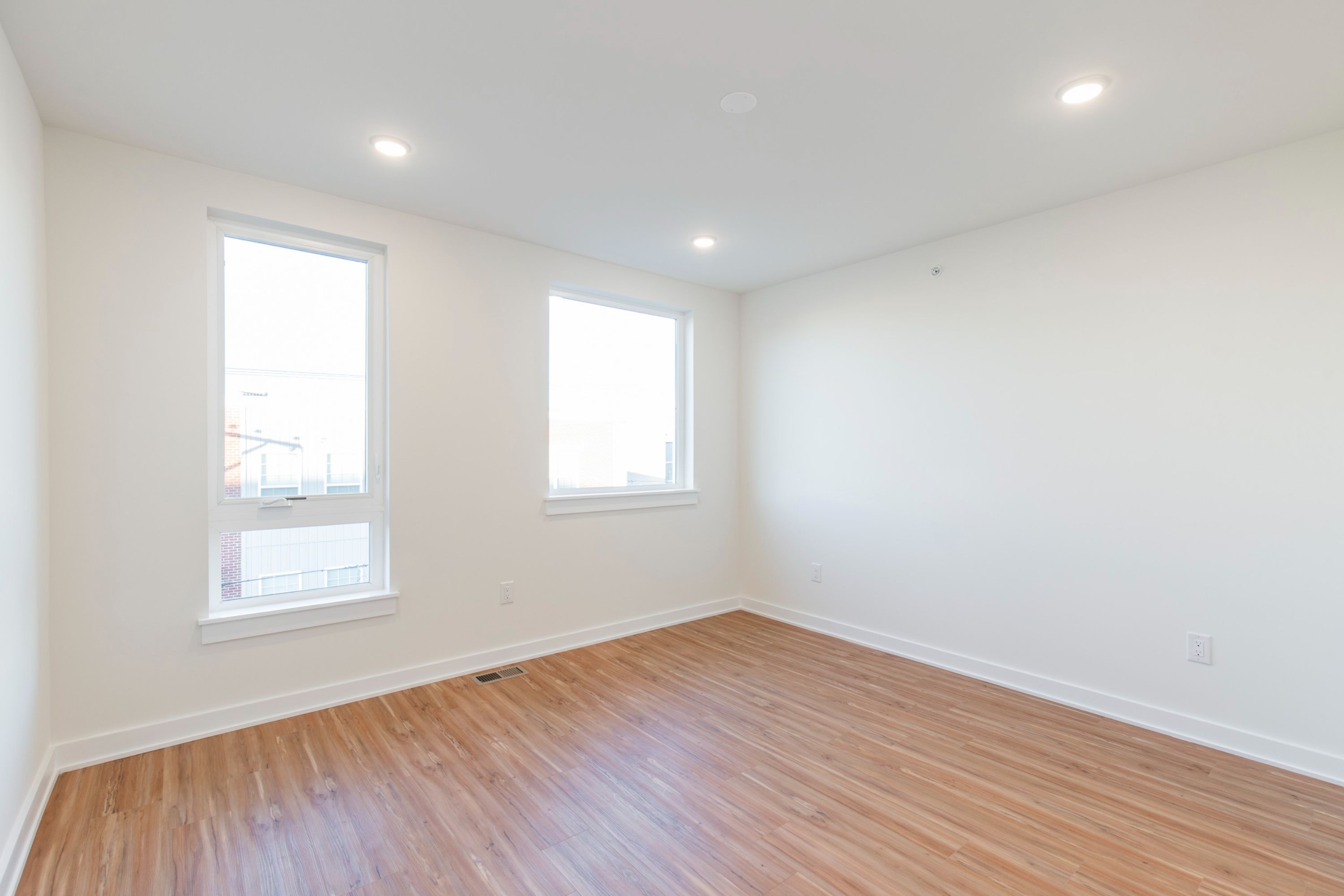 810 W Norris ST Unit 2