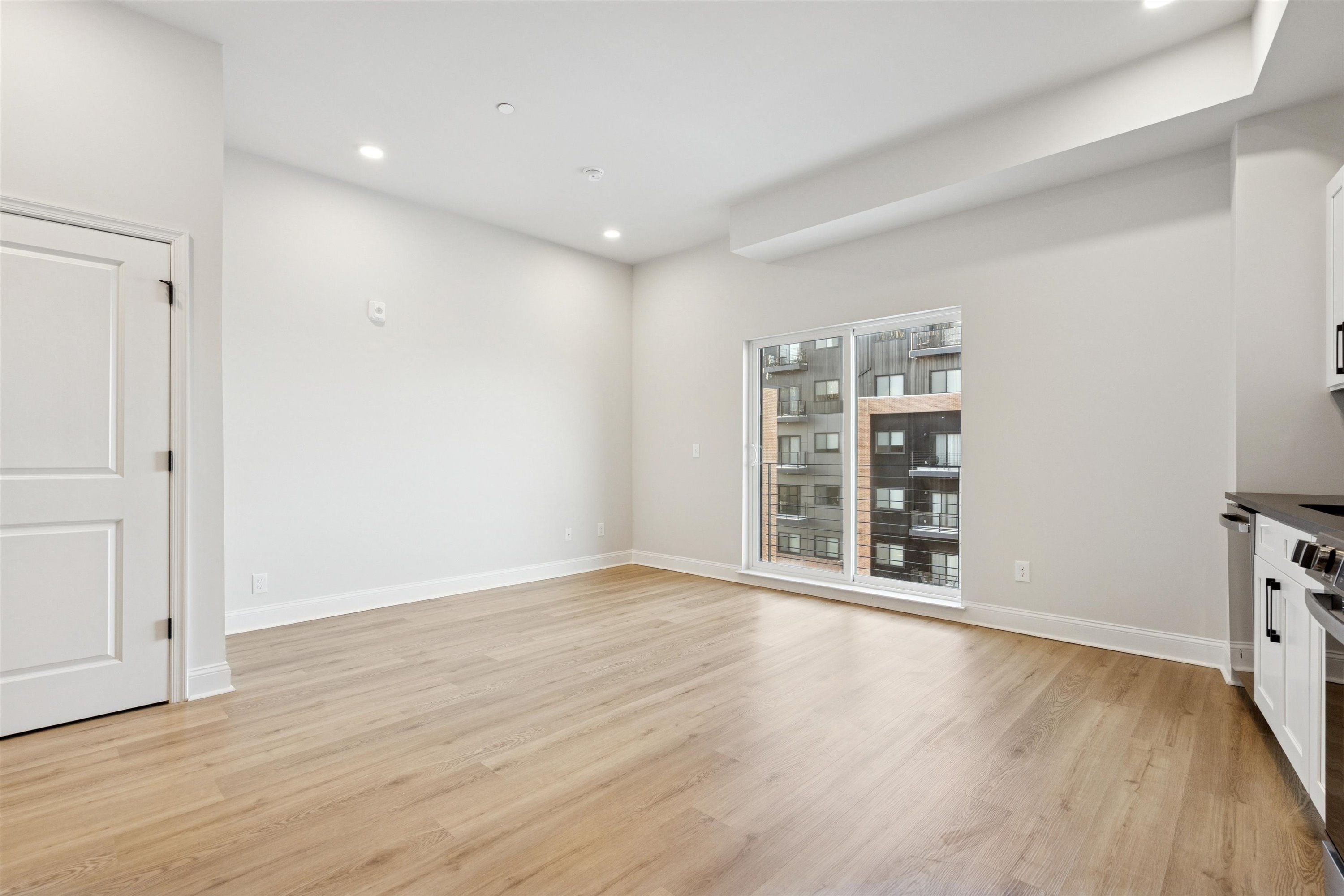 2153 E LEHIGH AVE Unit 604