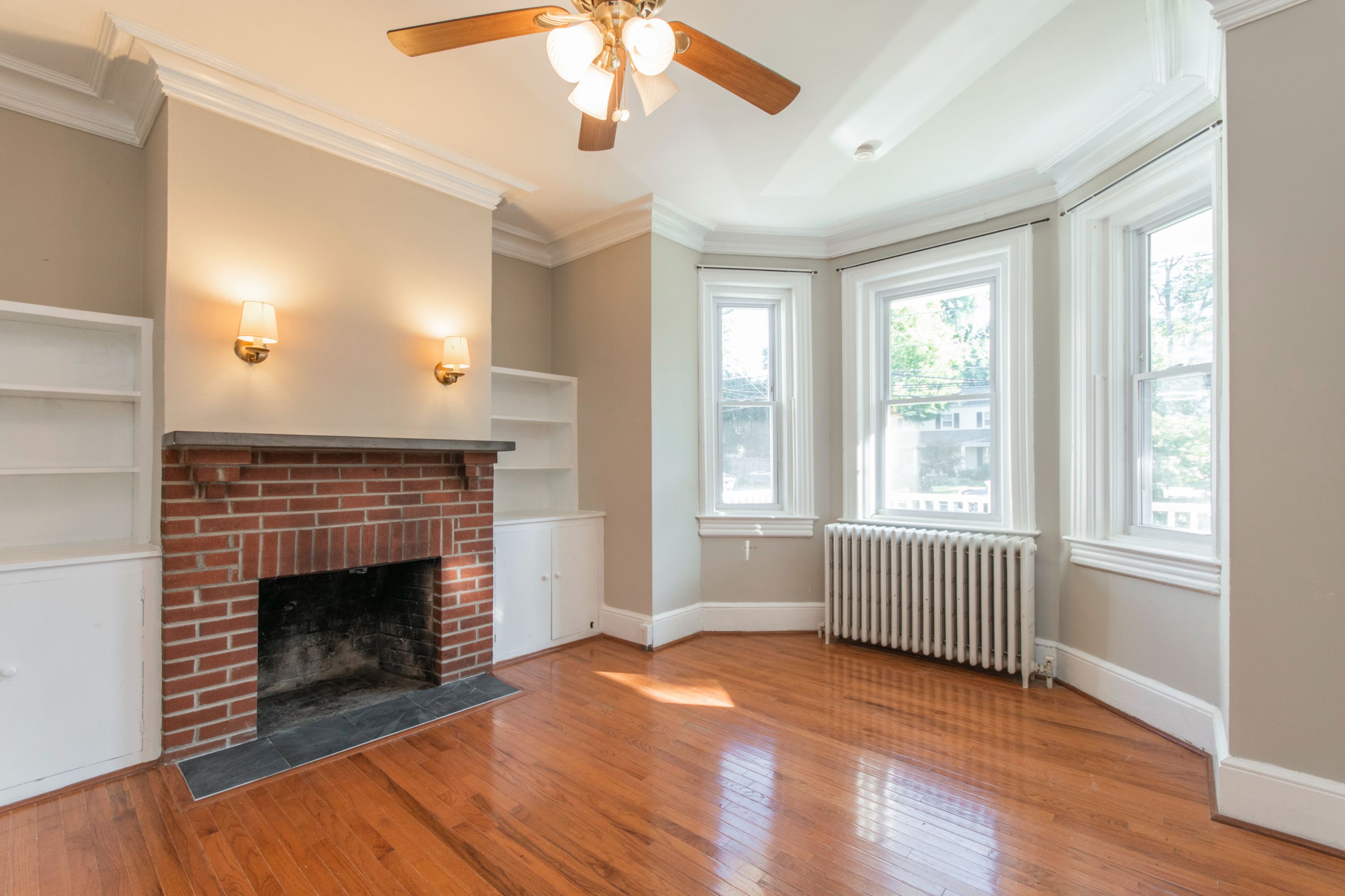 169 S Harrison St Unit 1
