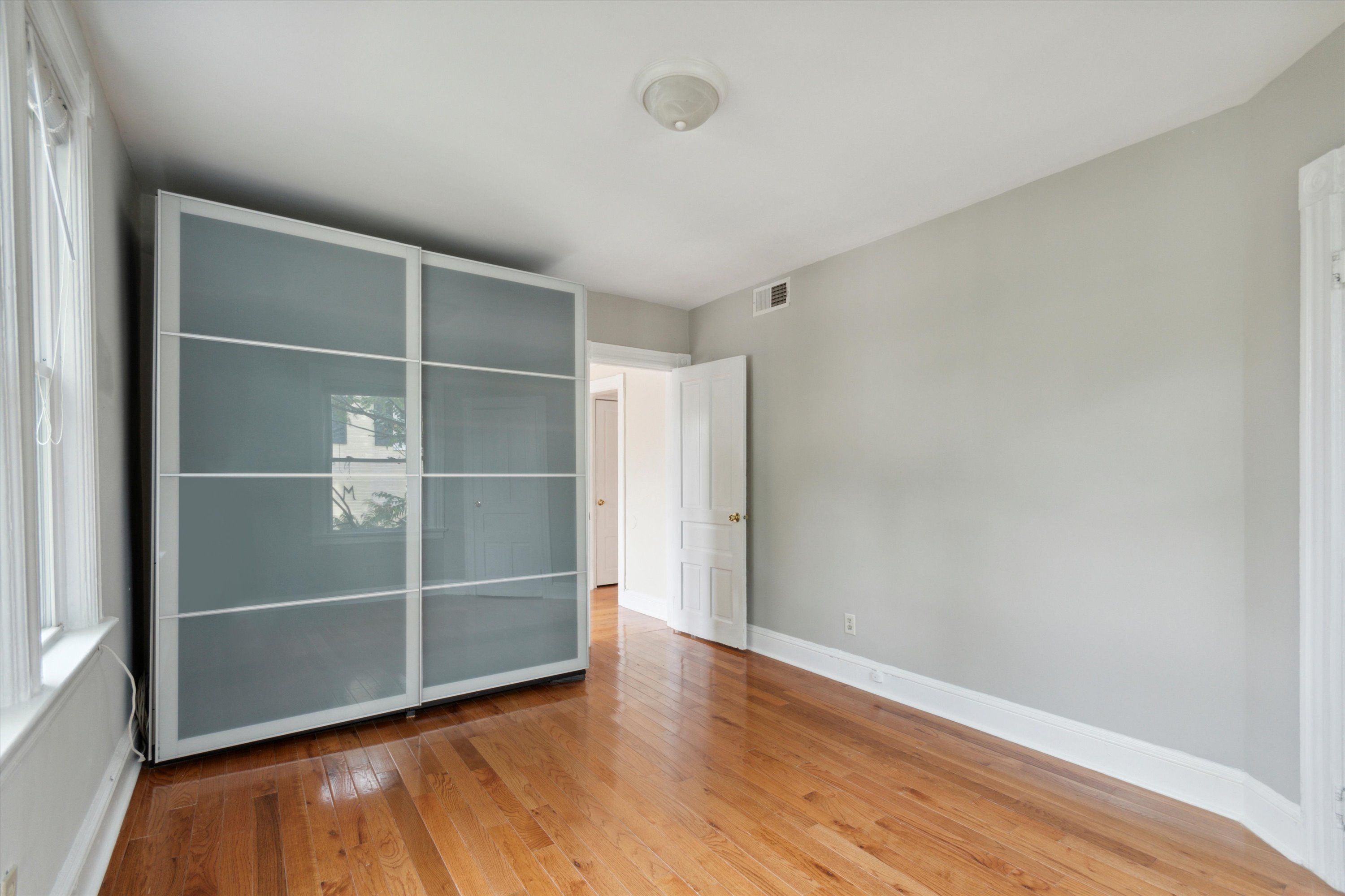 272 Nassau St Unit 3