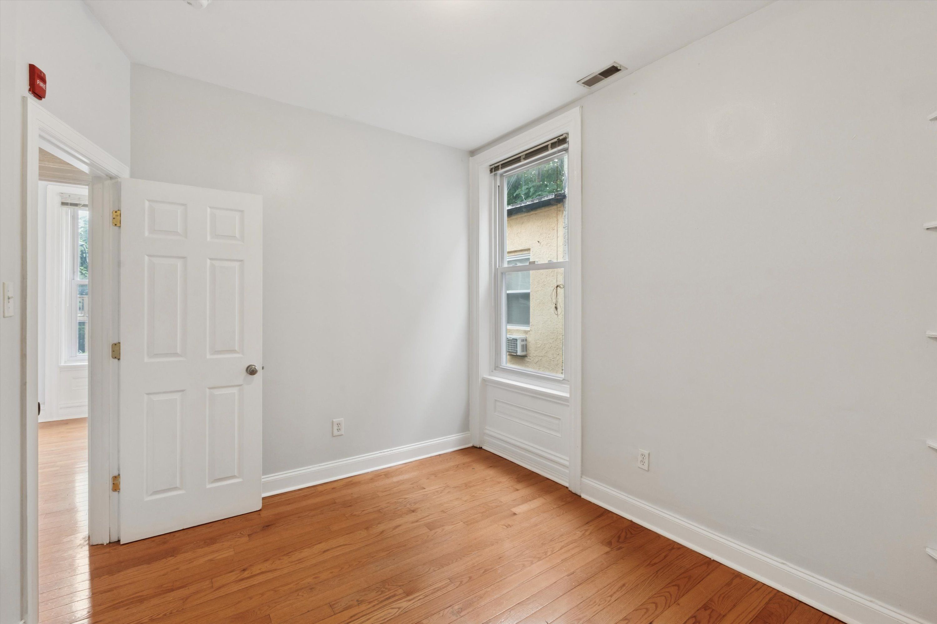 1729 W MONTGOMERY AVE Unit 2