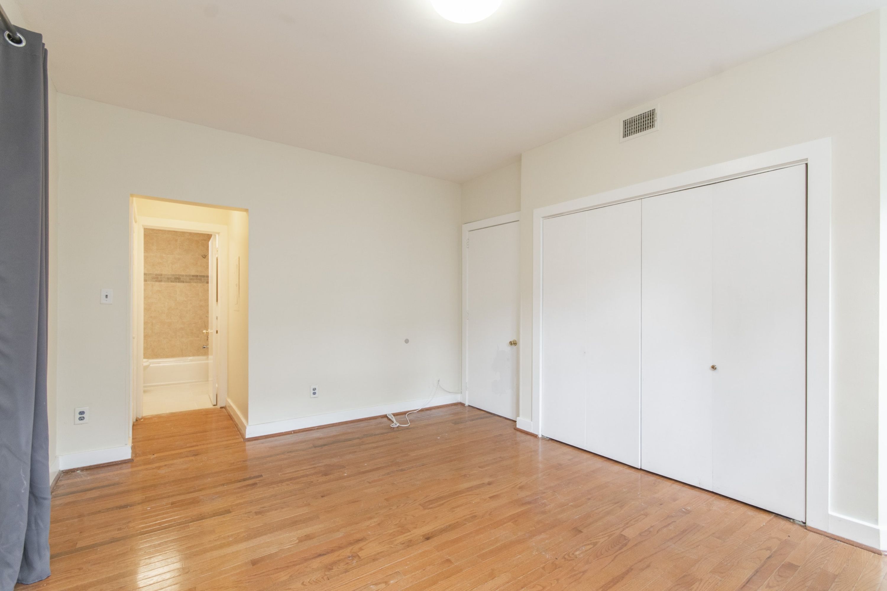 272 Nassau St Unit 5